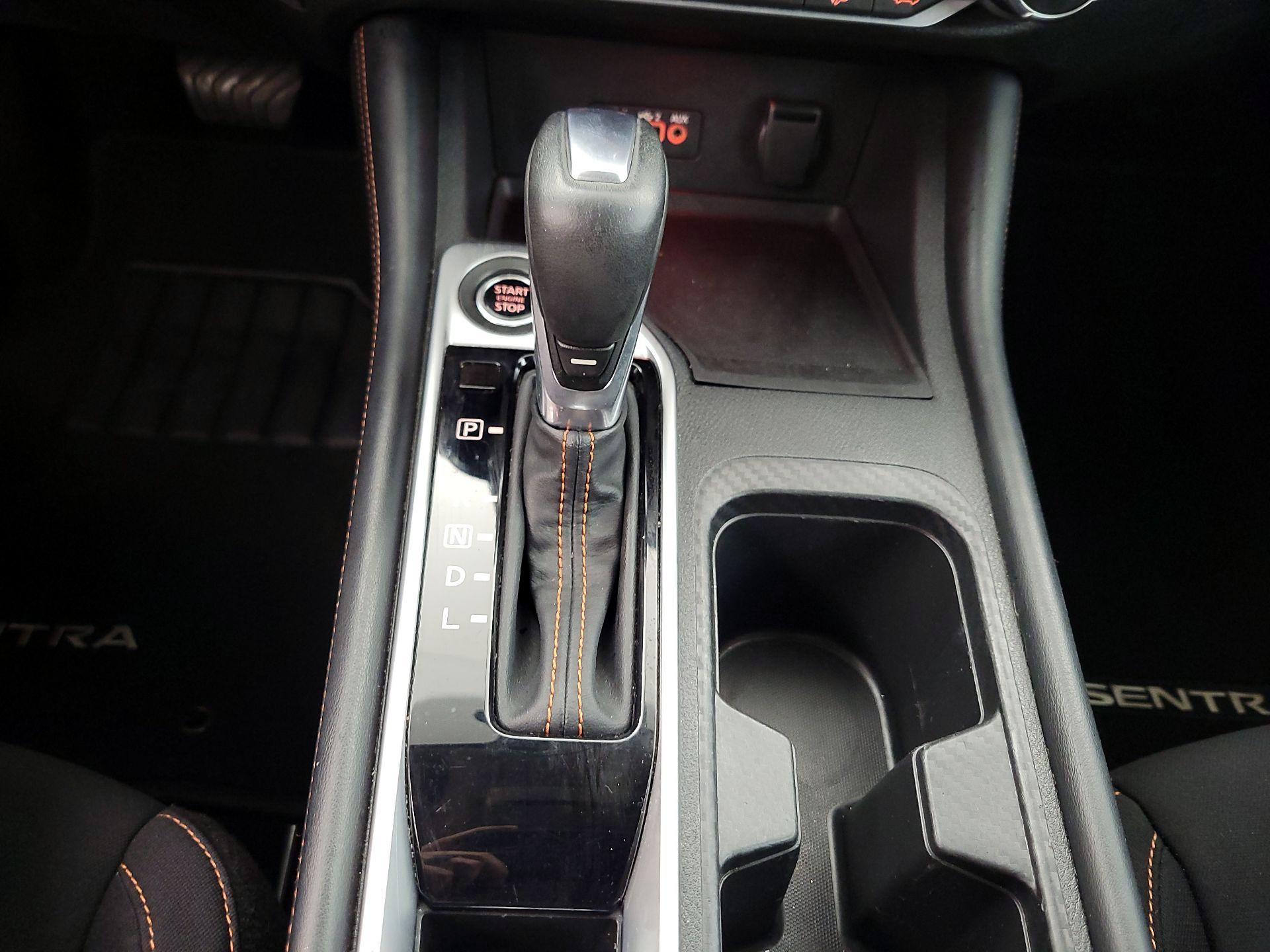 Thumbnail: 2021 Nissan Sentra - 17