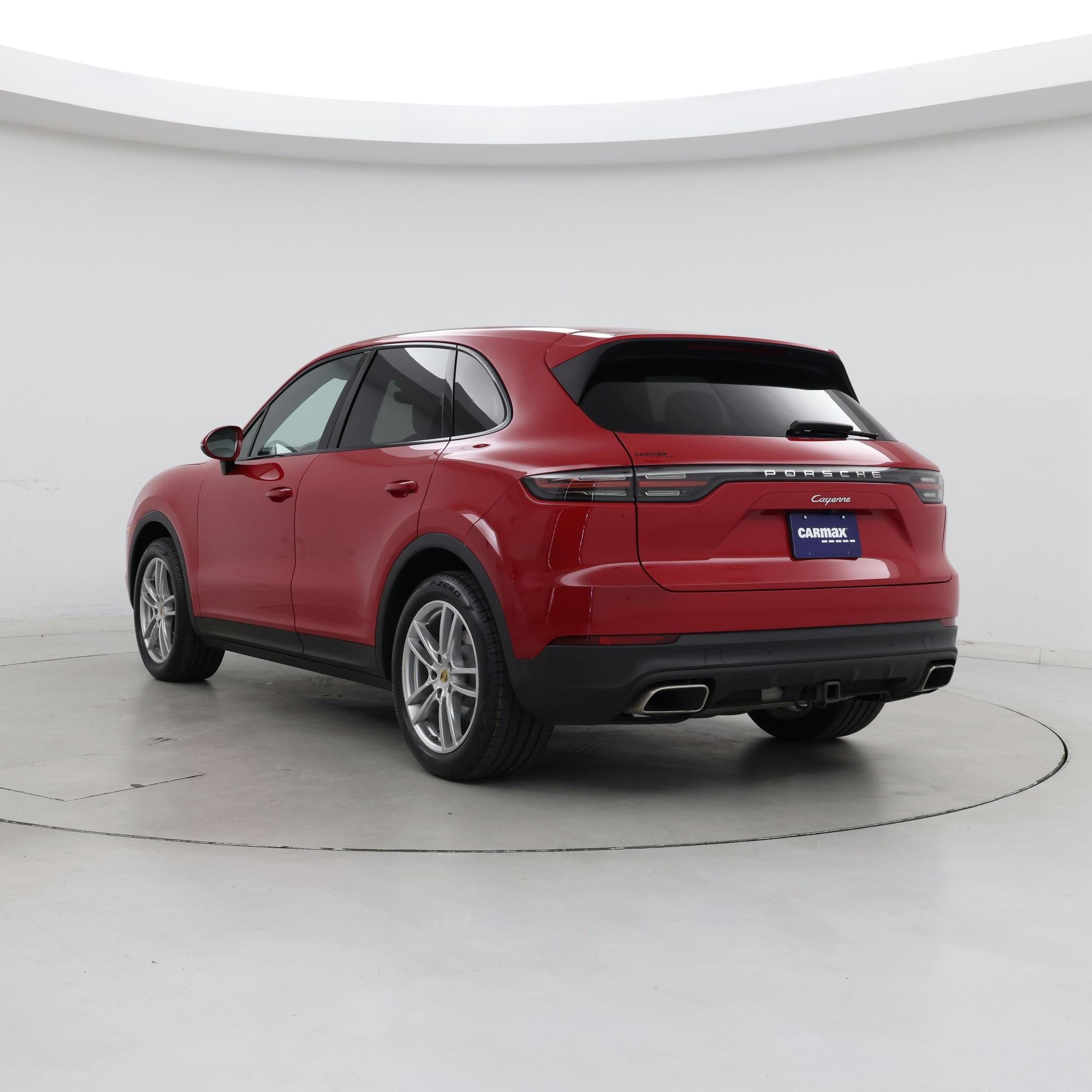 Thumbnail: 2021 Porsche Cayenne - 2