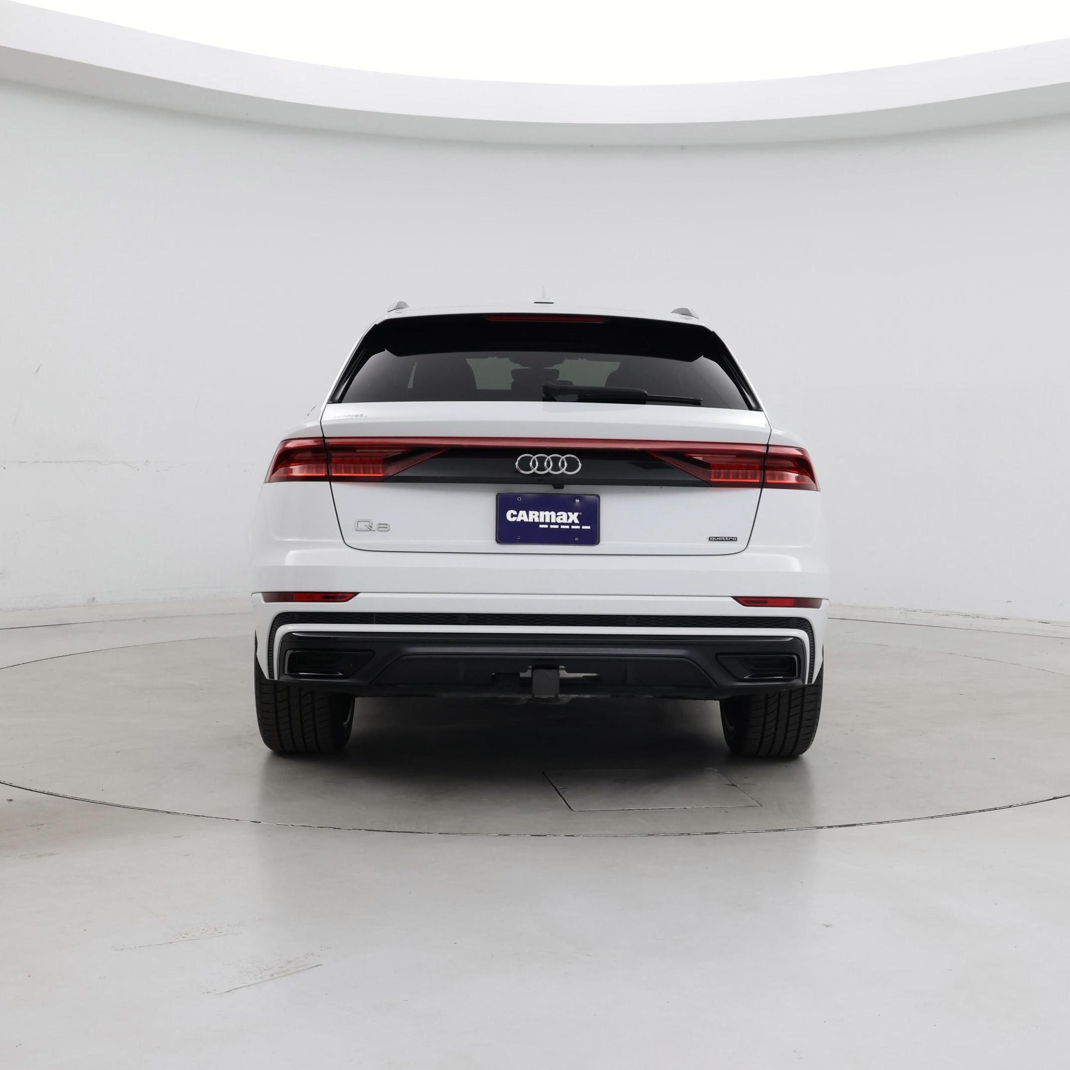 Thumbnail: 2021 Audi Q8 - 6