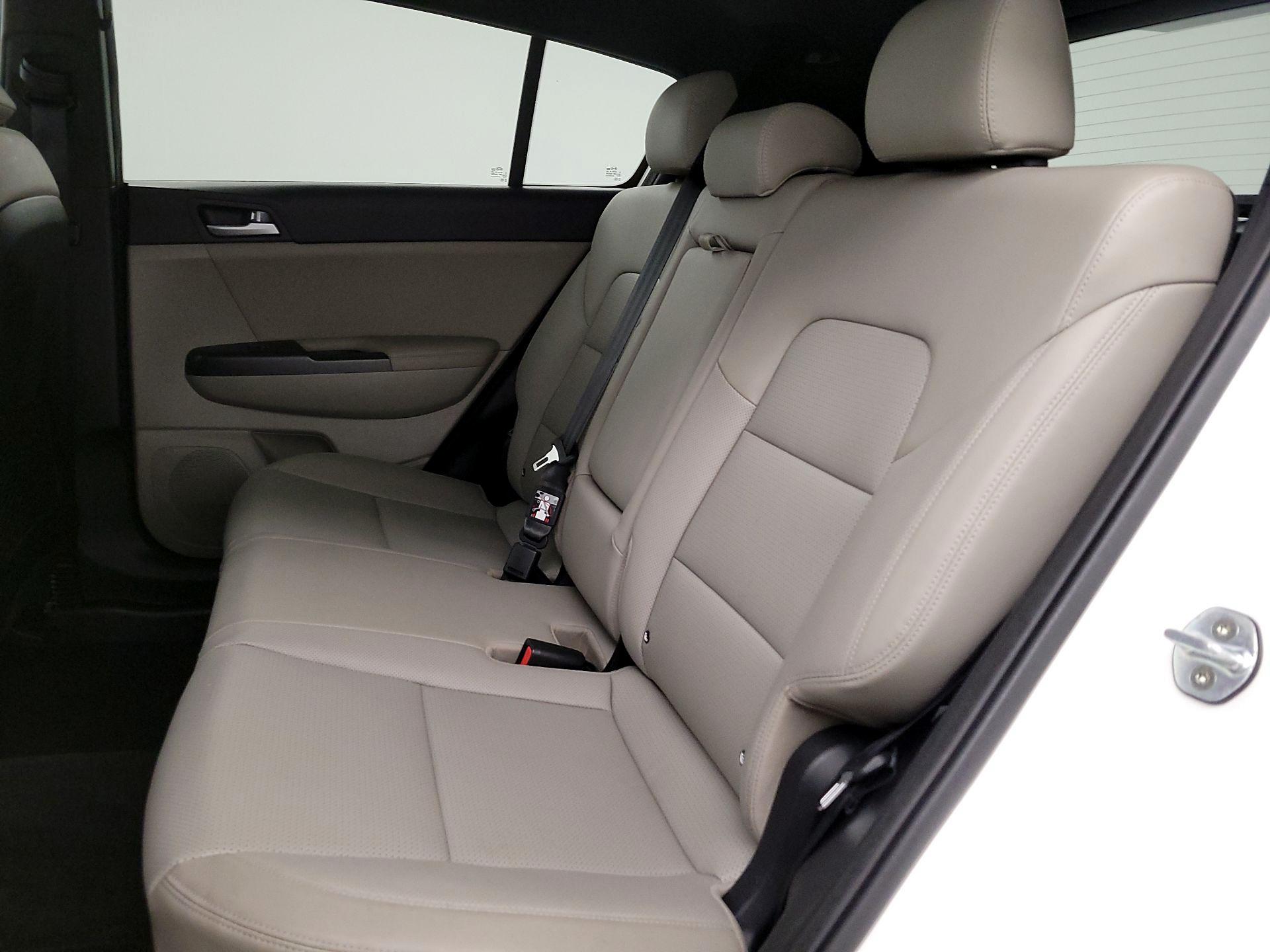 Thumbnail: 2021 Kia Sportage - 19