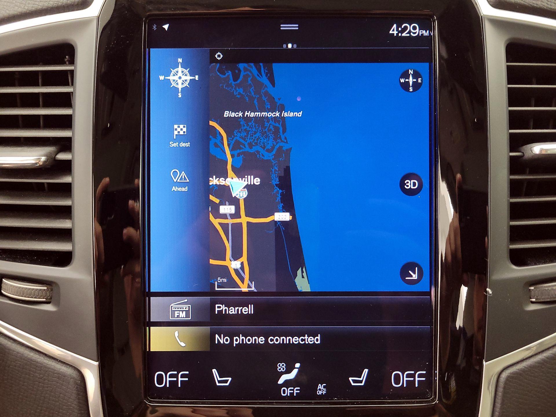 Thumbnail: 2021 Volvo XC90 - 14