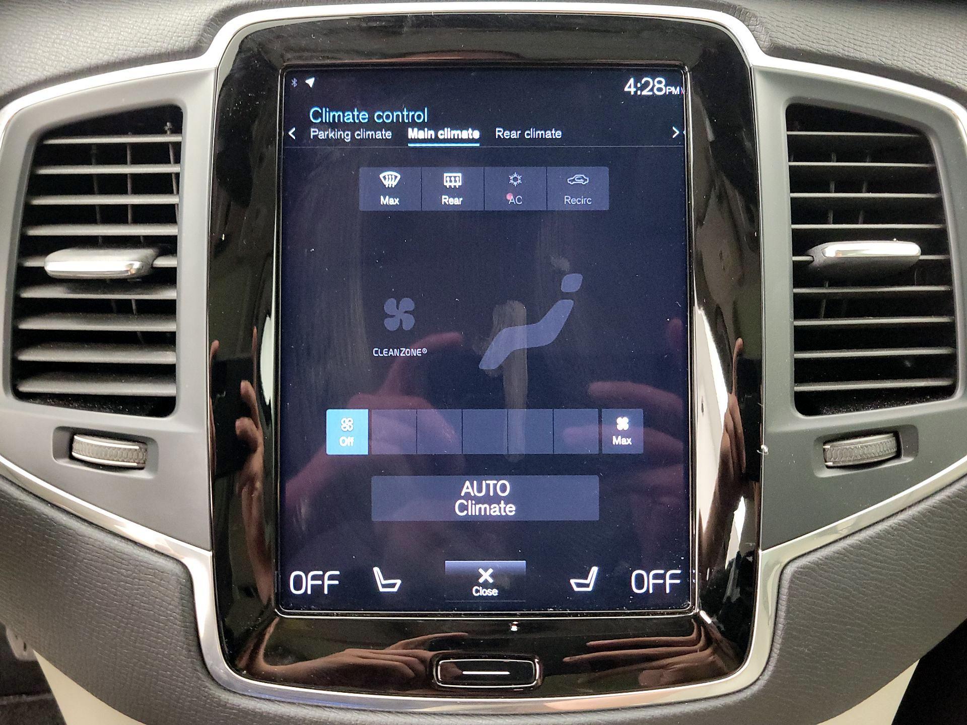 Thumbnail: 2021 Volvo XC90 - 17