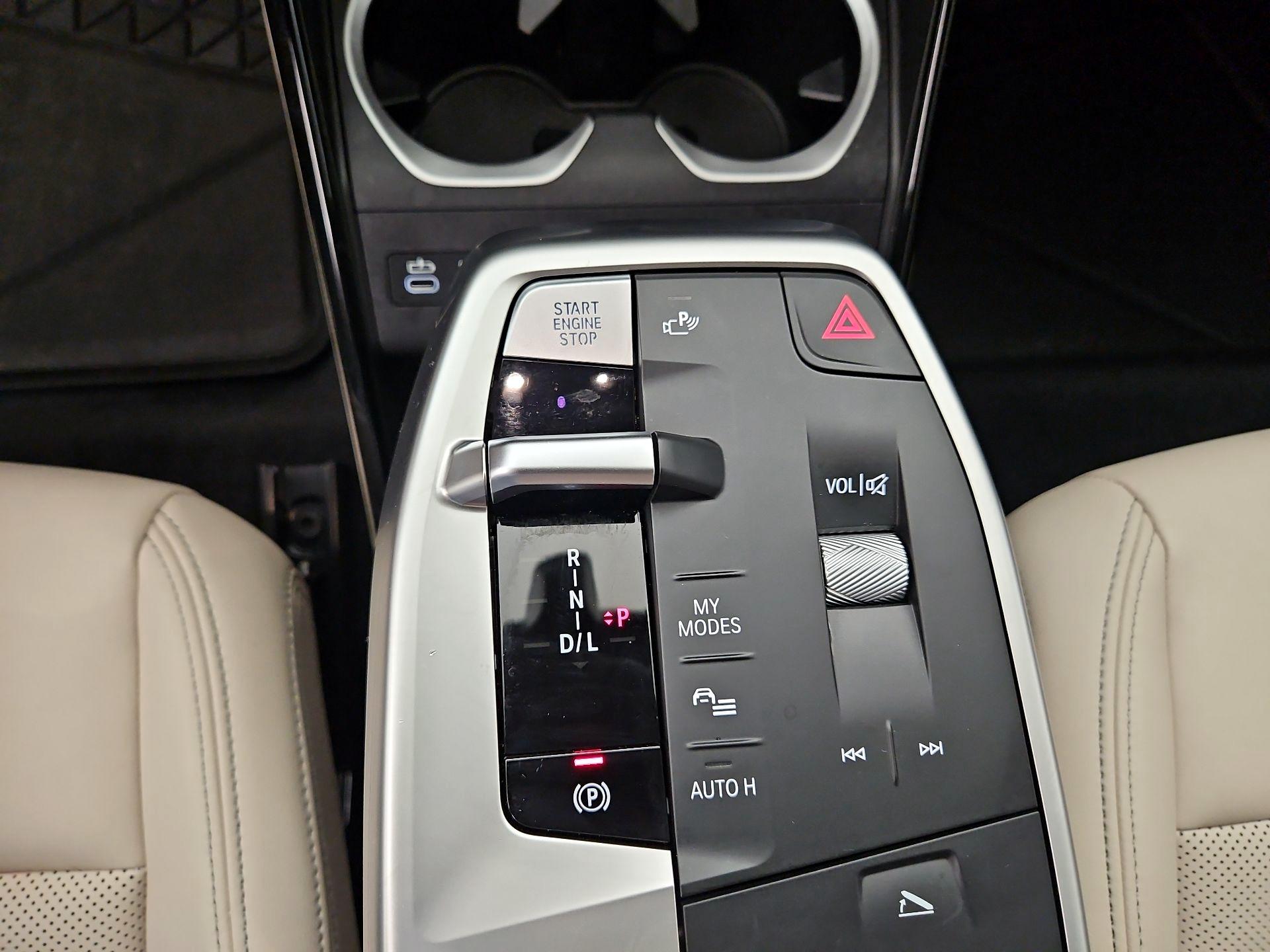 Thumbnail: 2025 BMW X1 - 17