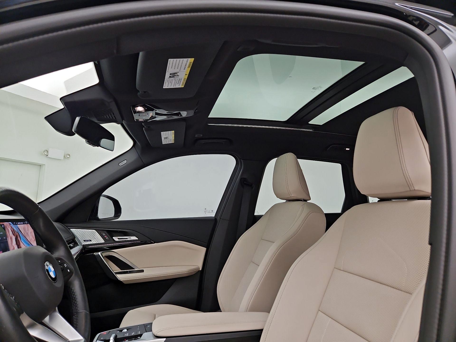 Thumbnail: 2025 BMW X1 - 19