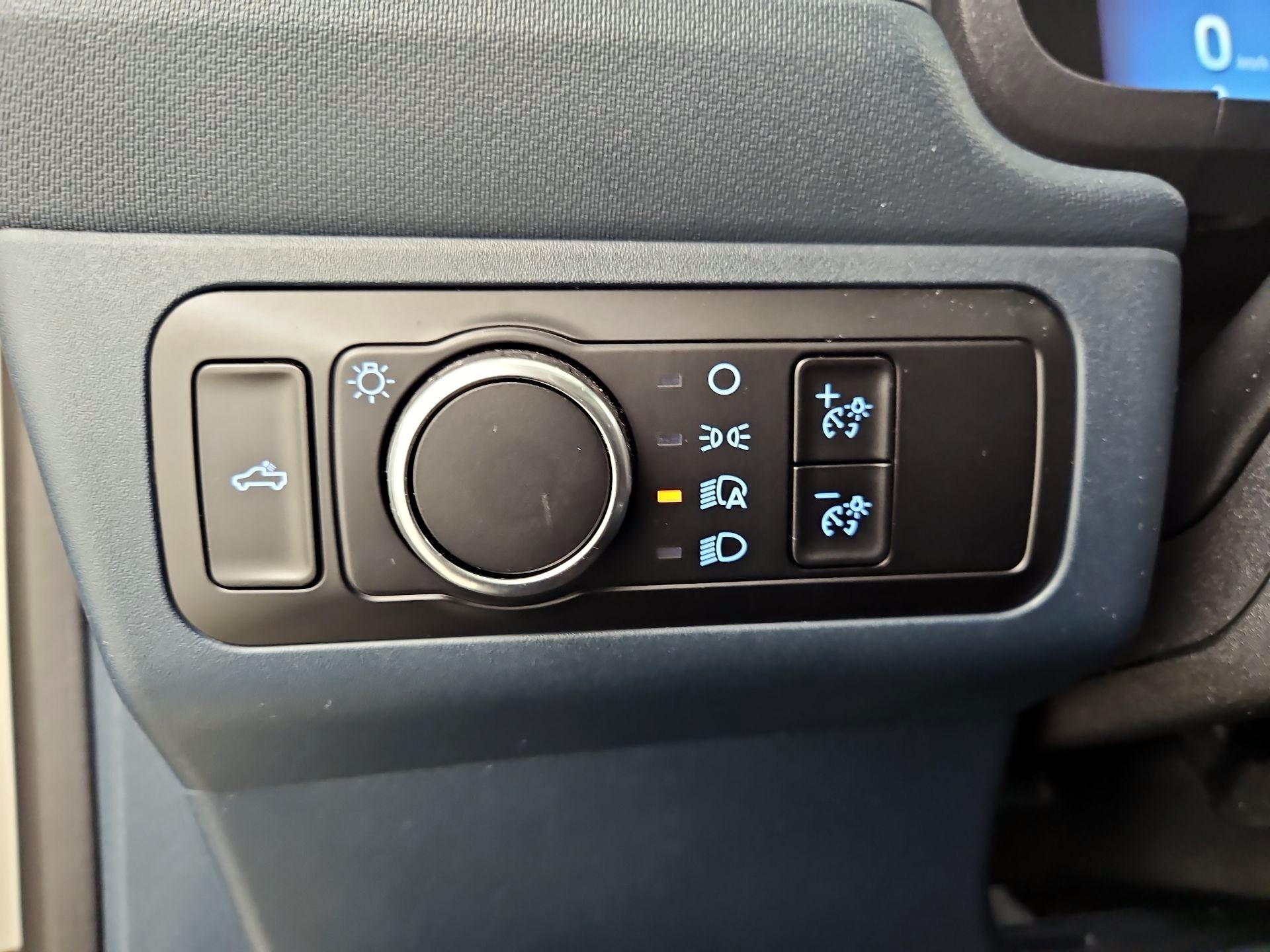 Thumbnail: 2025 Ford Maverick - 13