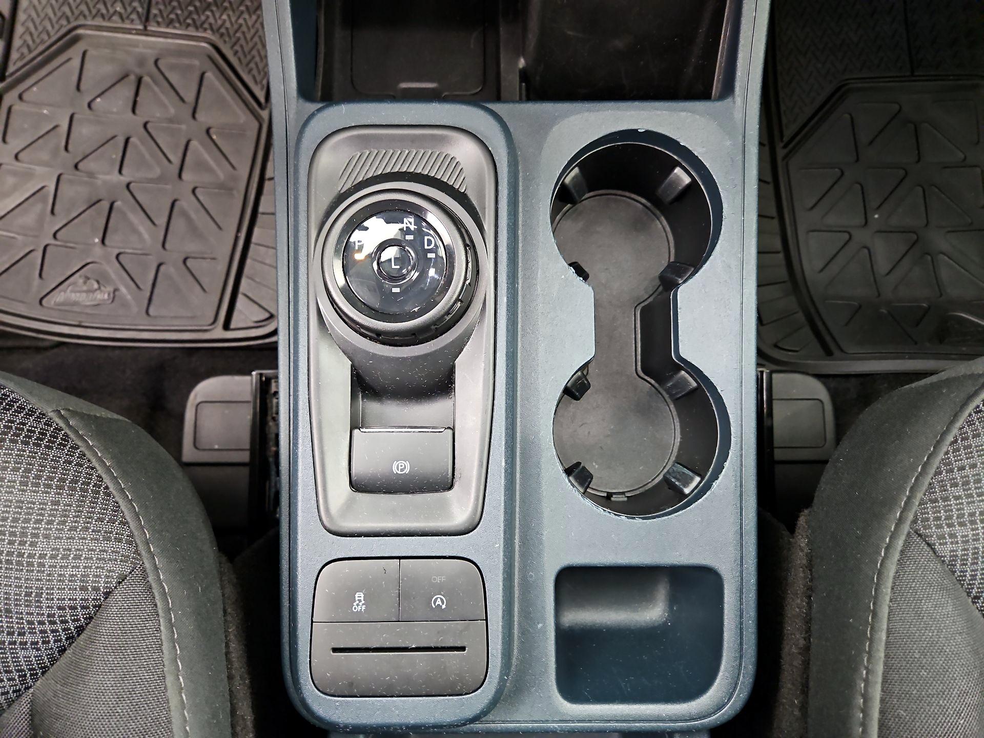 Thumbnail: 2025 Ford Maverick - 17