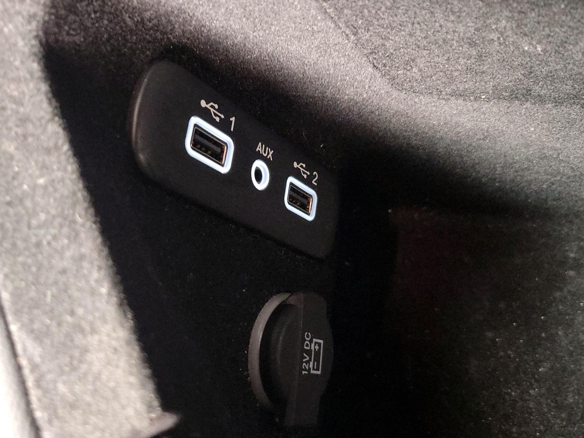 Thumbnail: 2020 Dodge Challenger - 18