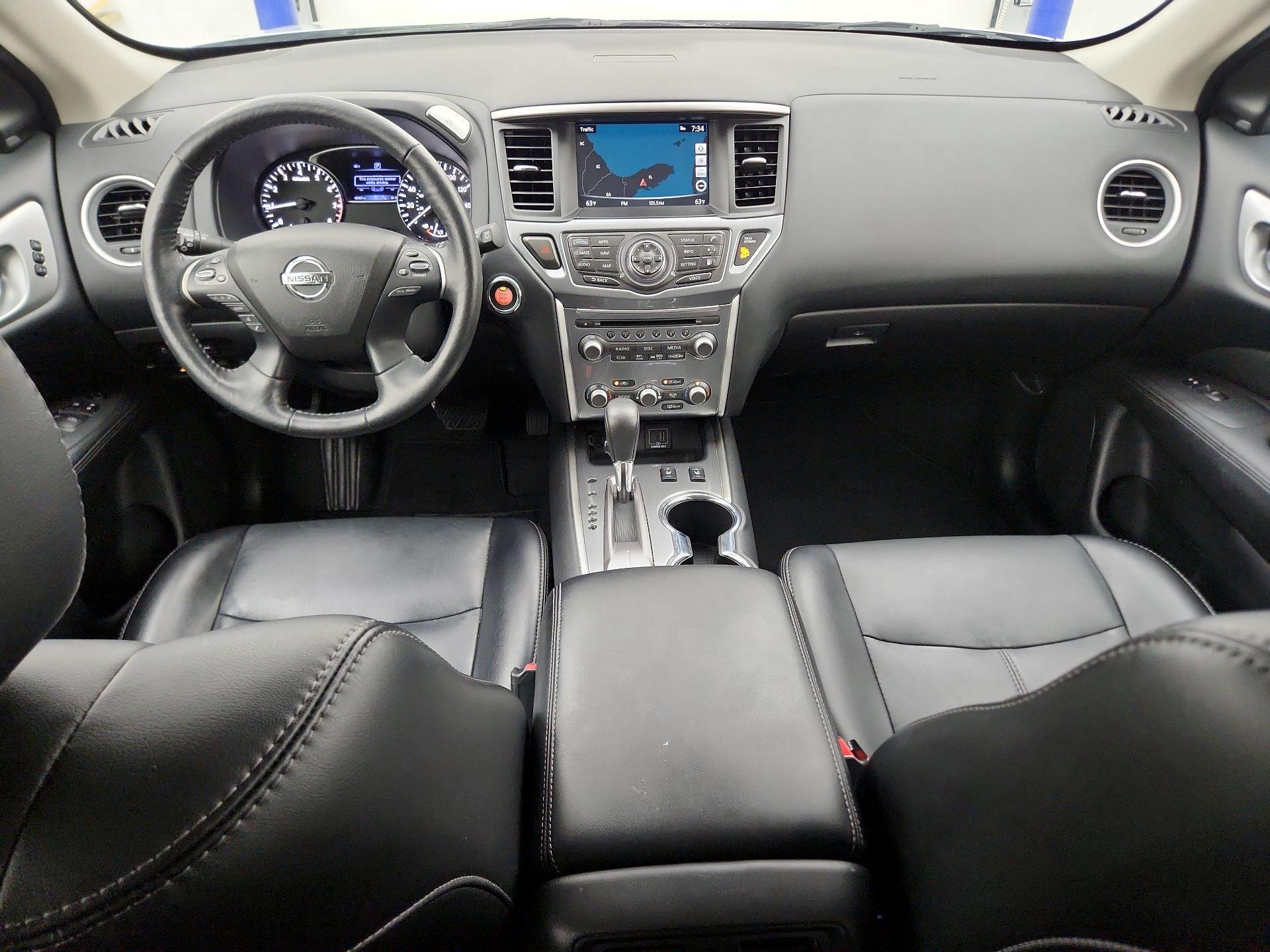 Thumbnail: 2020 Nissan Pathfinder - 9