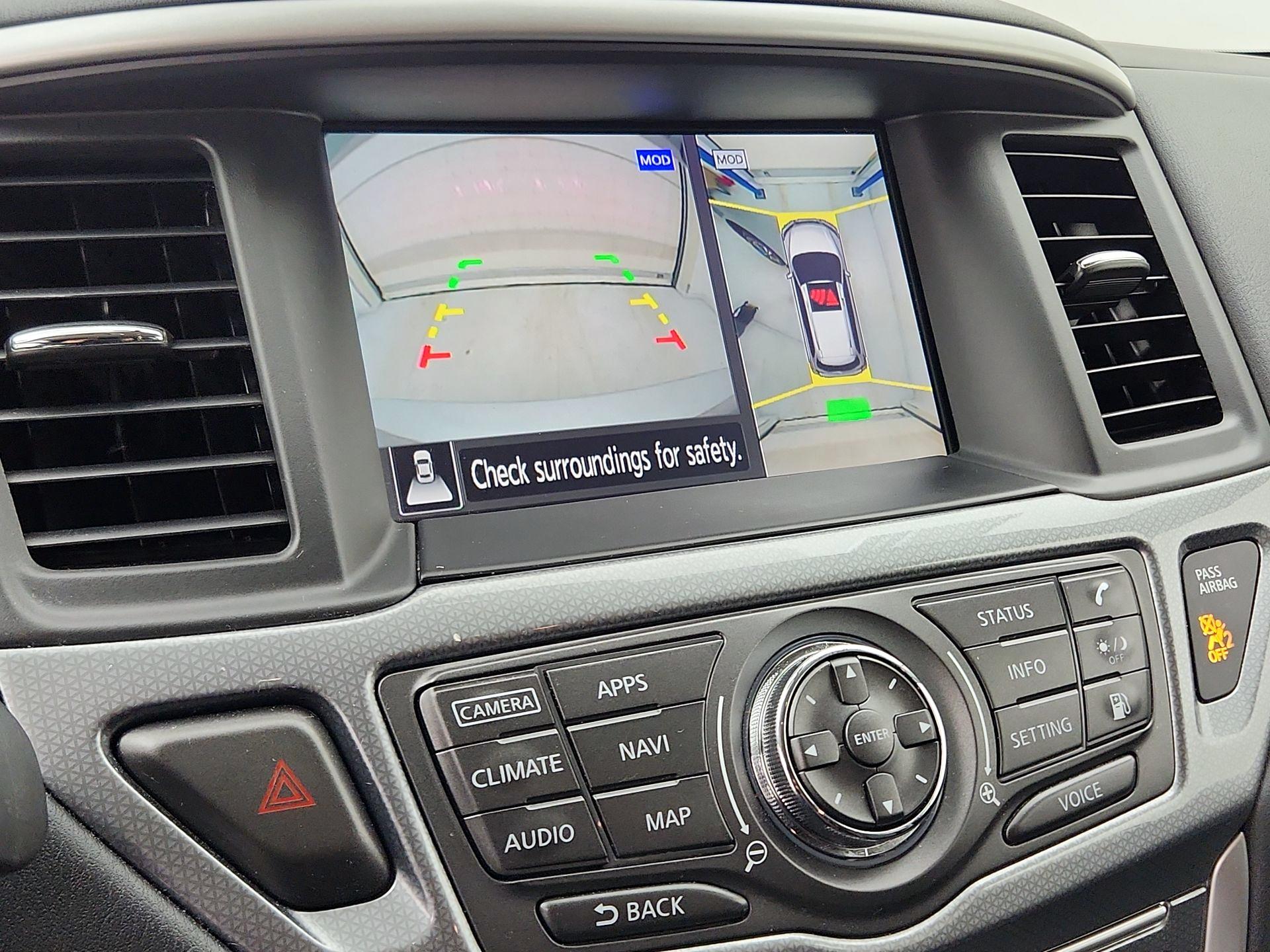 Thumbnail: 2020 Nissan Pathfinder - 15