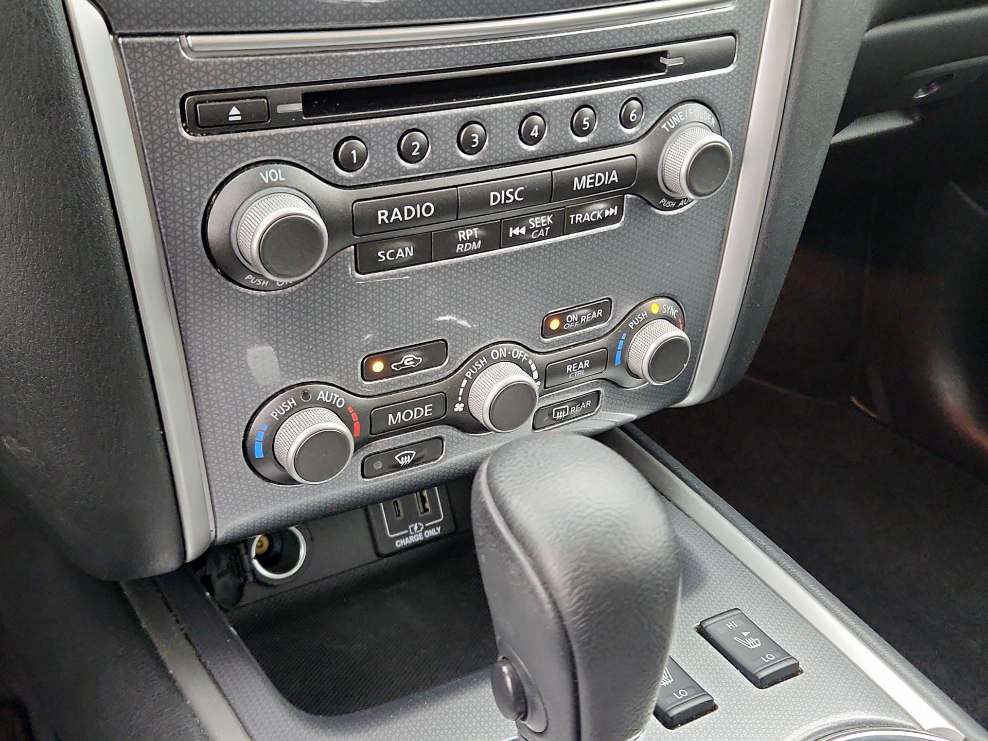 Thumbnail: 2020 Nissan Pathfinder - 17