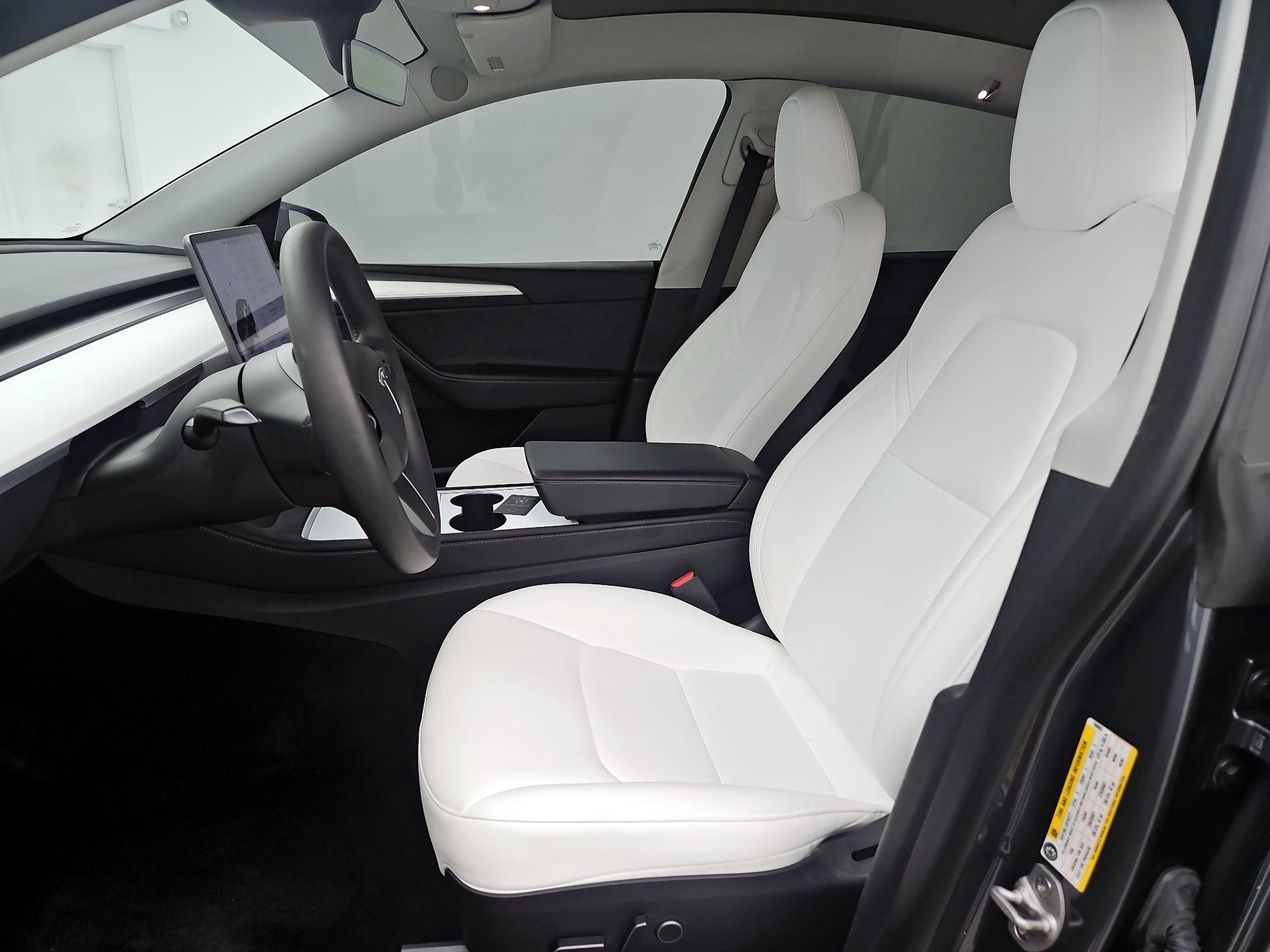 Thumbnail: 2023 Tesla Model Y - 11