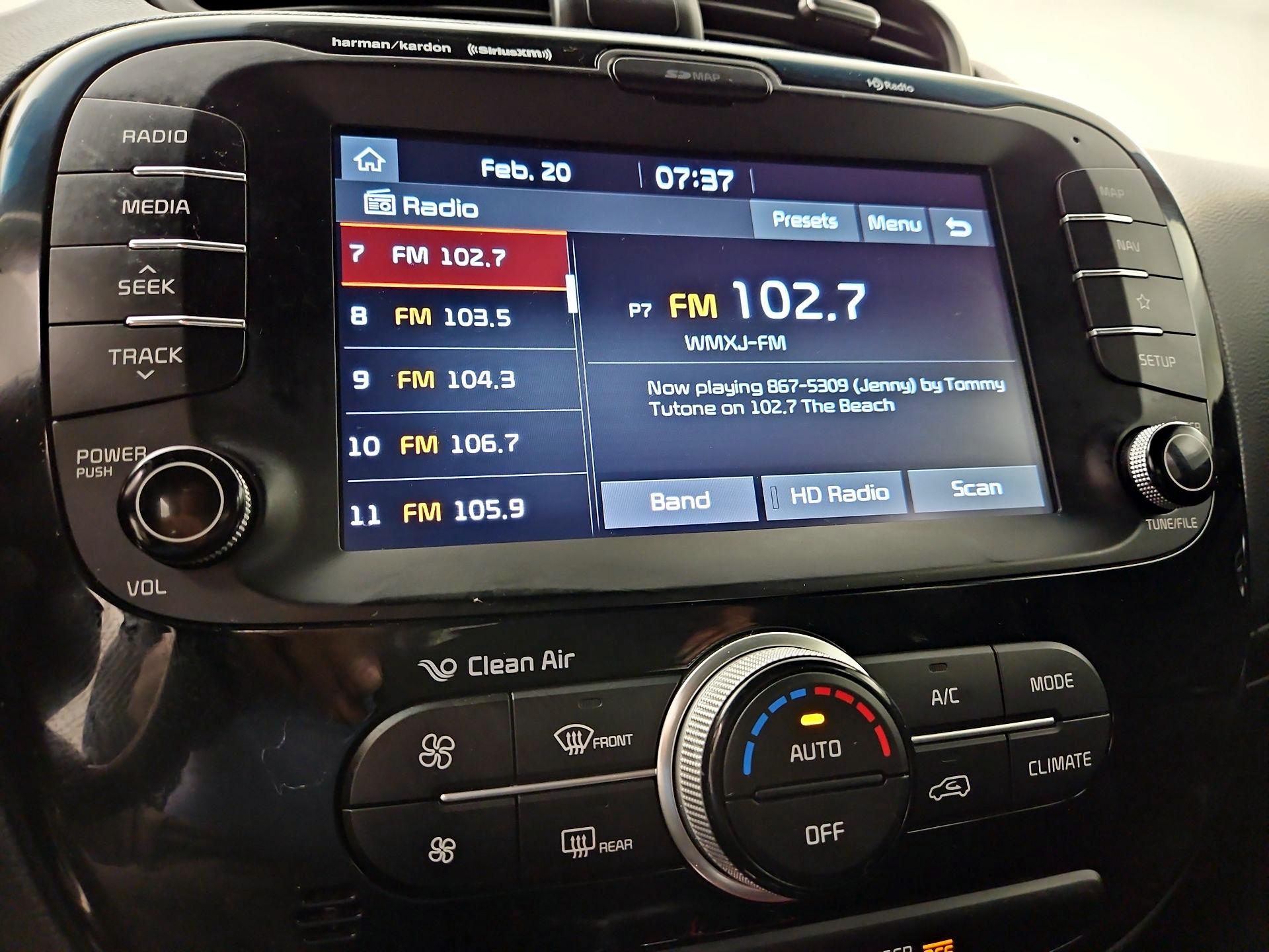 Thumbnail: 2018 Kia Soul - 16