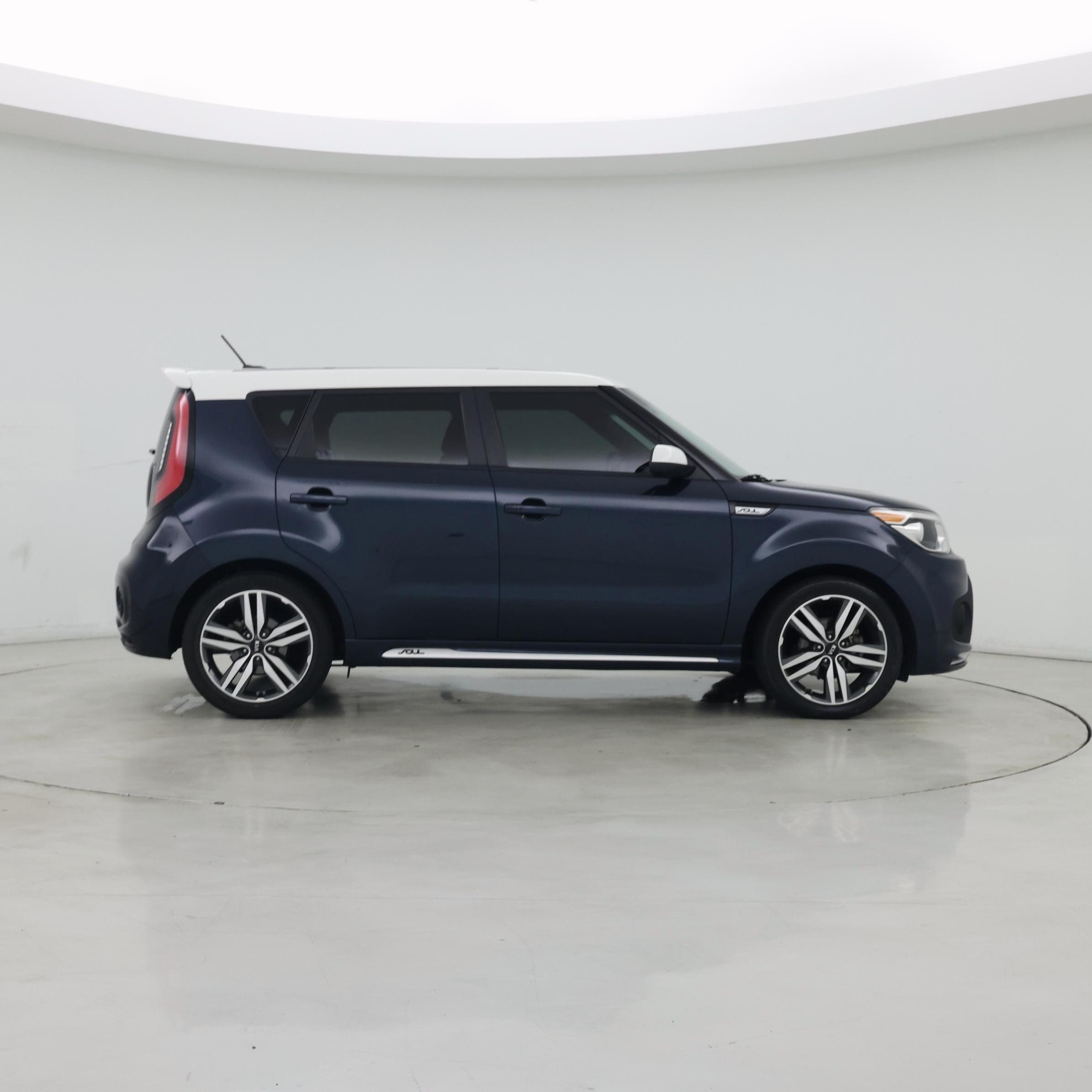 Thumbnail: 2018 Kia Soul - 7