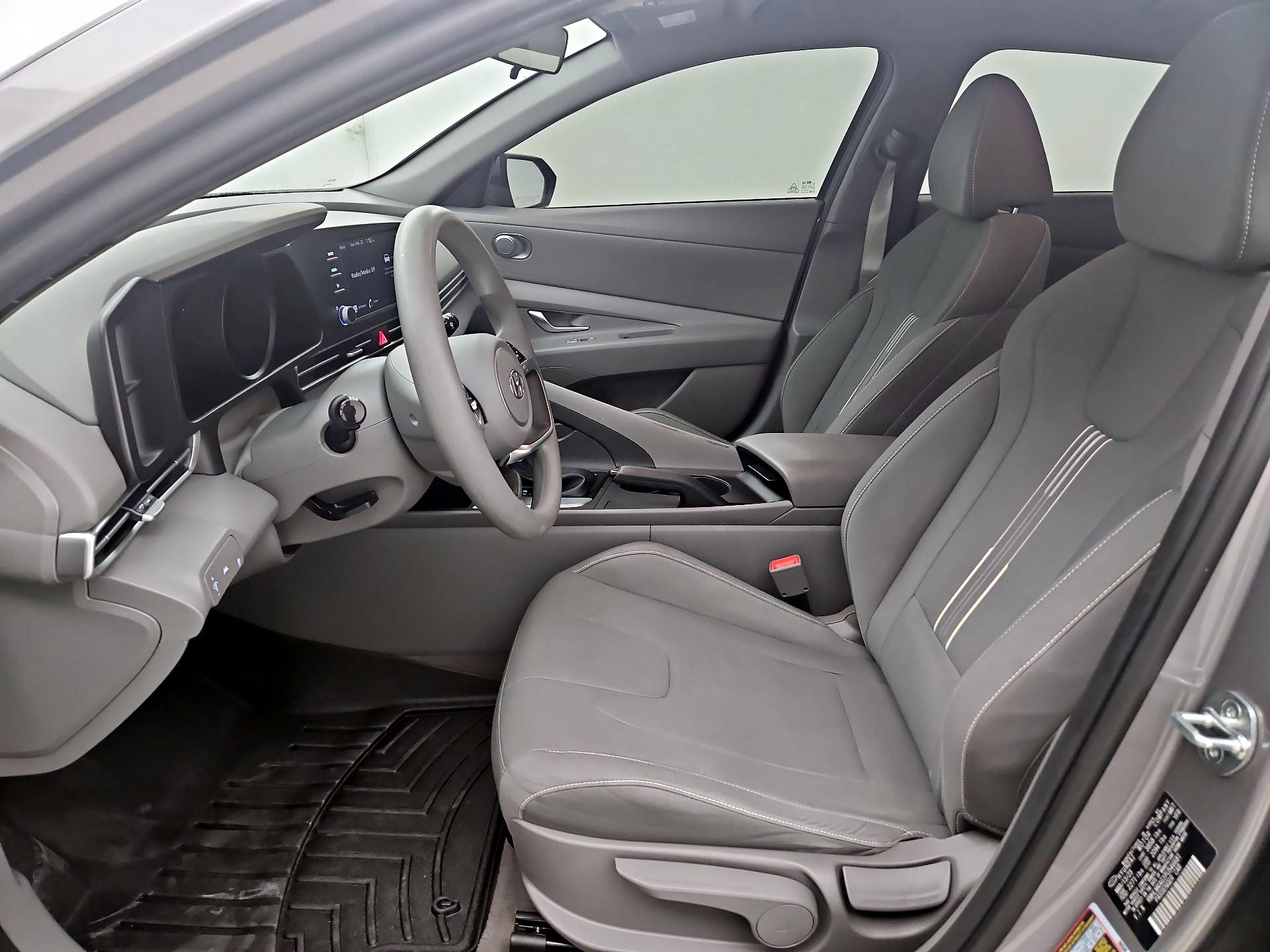 Thumbnail: 2023 Hyundai Elantra - 11