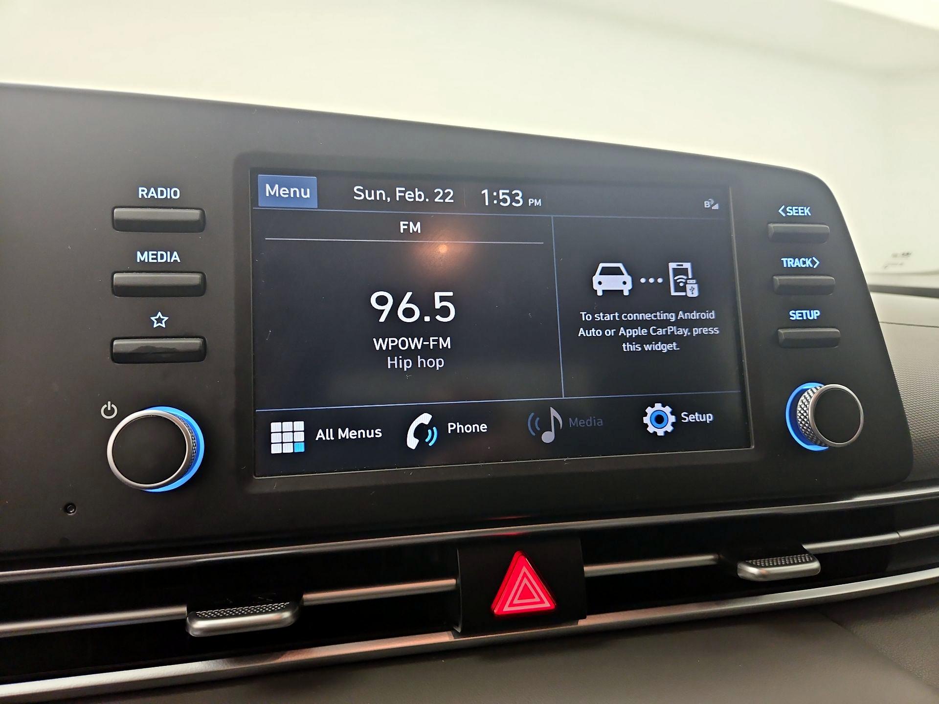 Thumbnail: 2023 Hyundai Elantra - 15