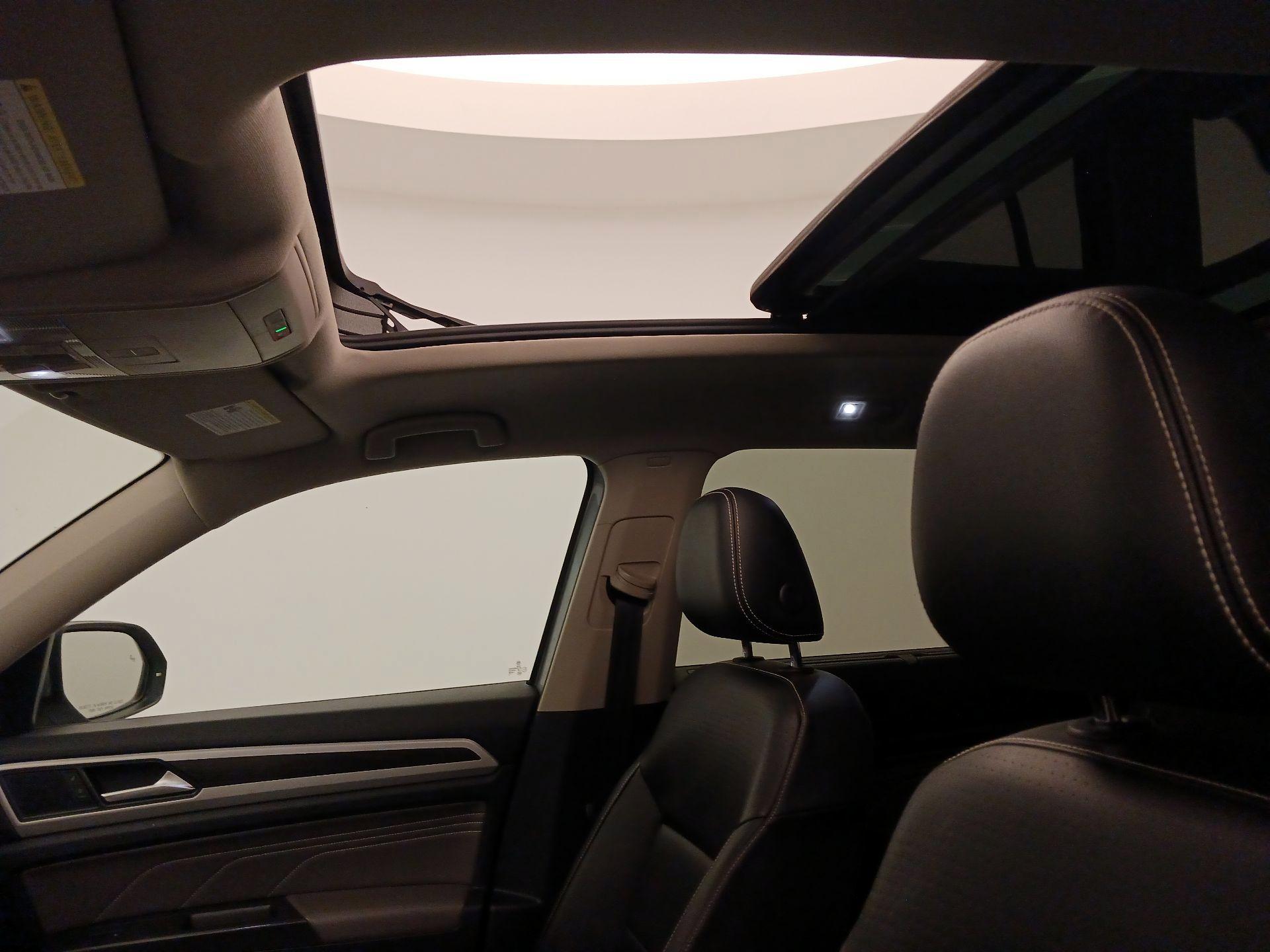 Thumbnail: 2022 Volkswagen Atlas - 19