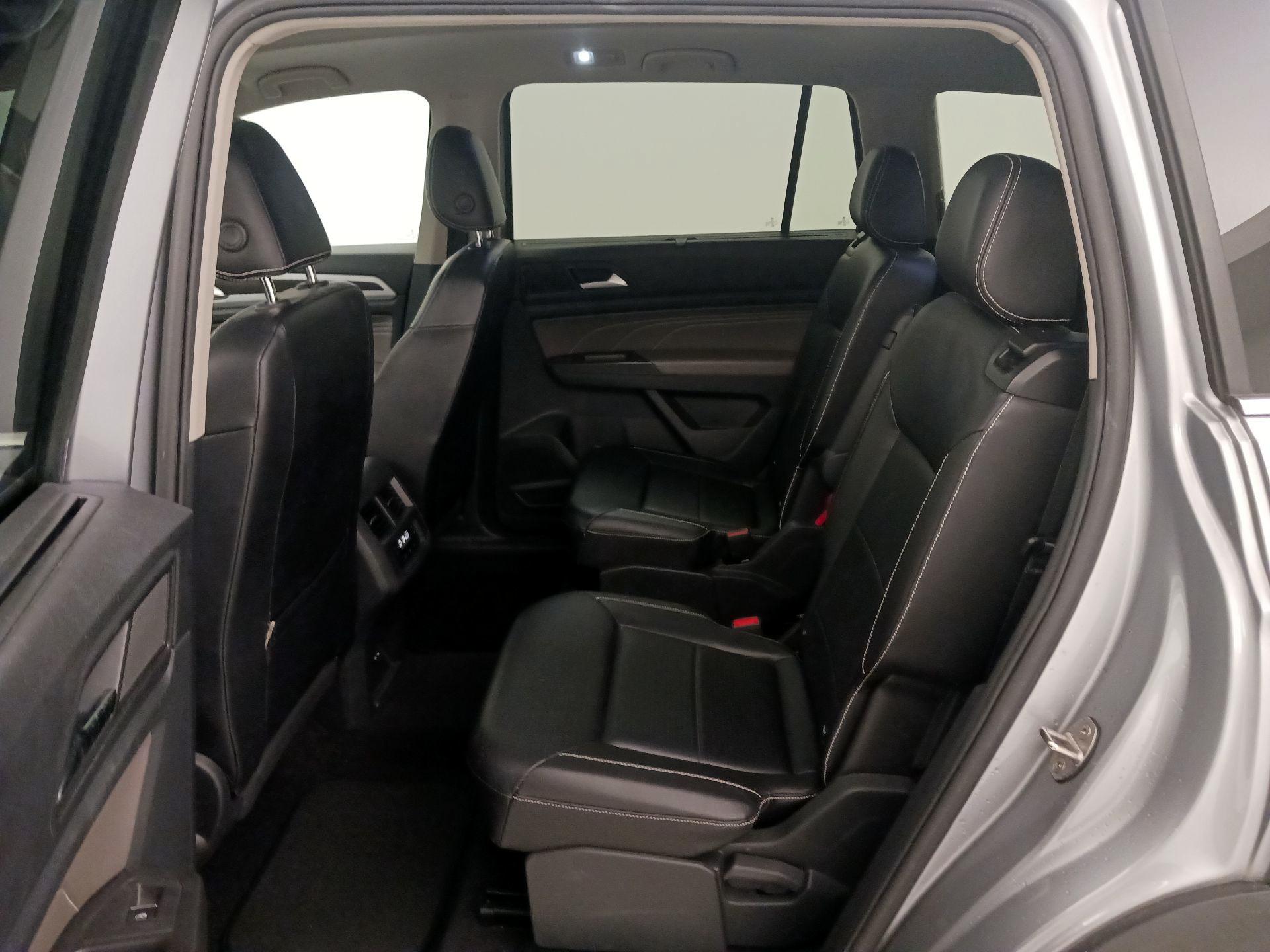 Thumbnail: 2022 Volkswagen Atlas - 20