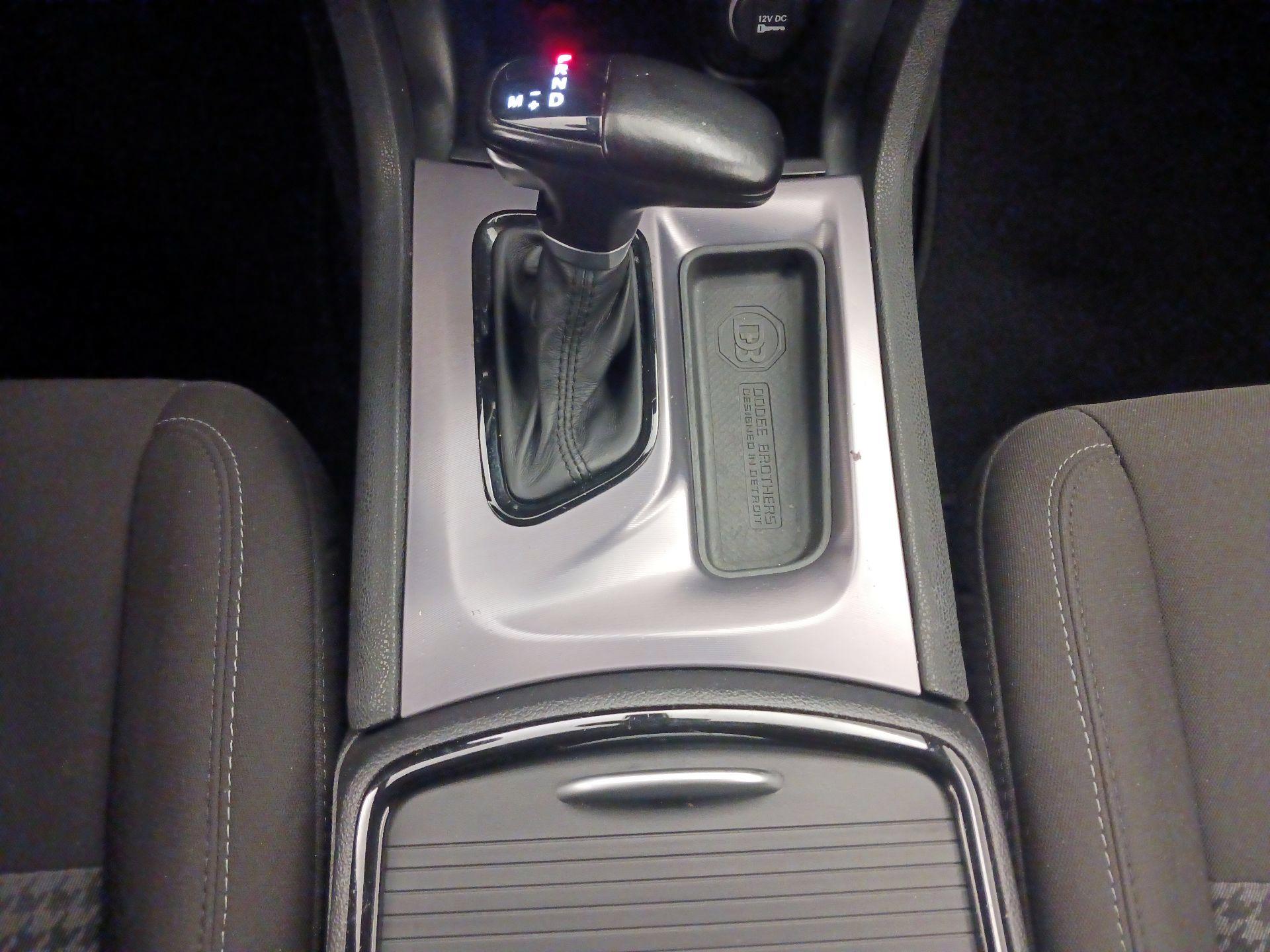 Thumbnail: 2021 Dodge Charger - 17