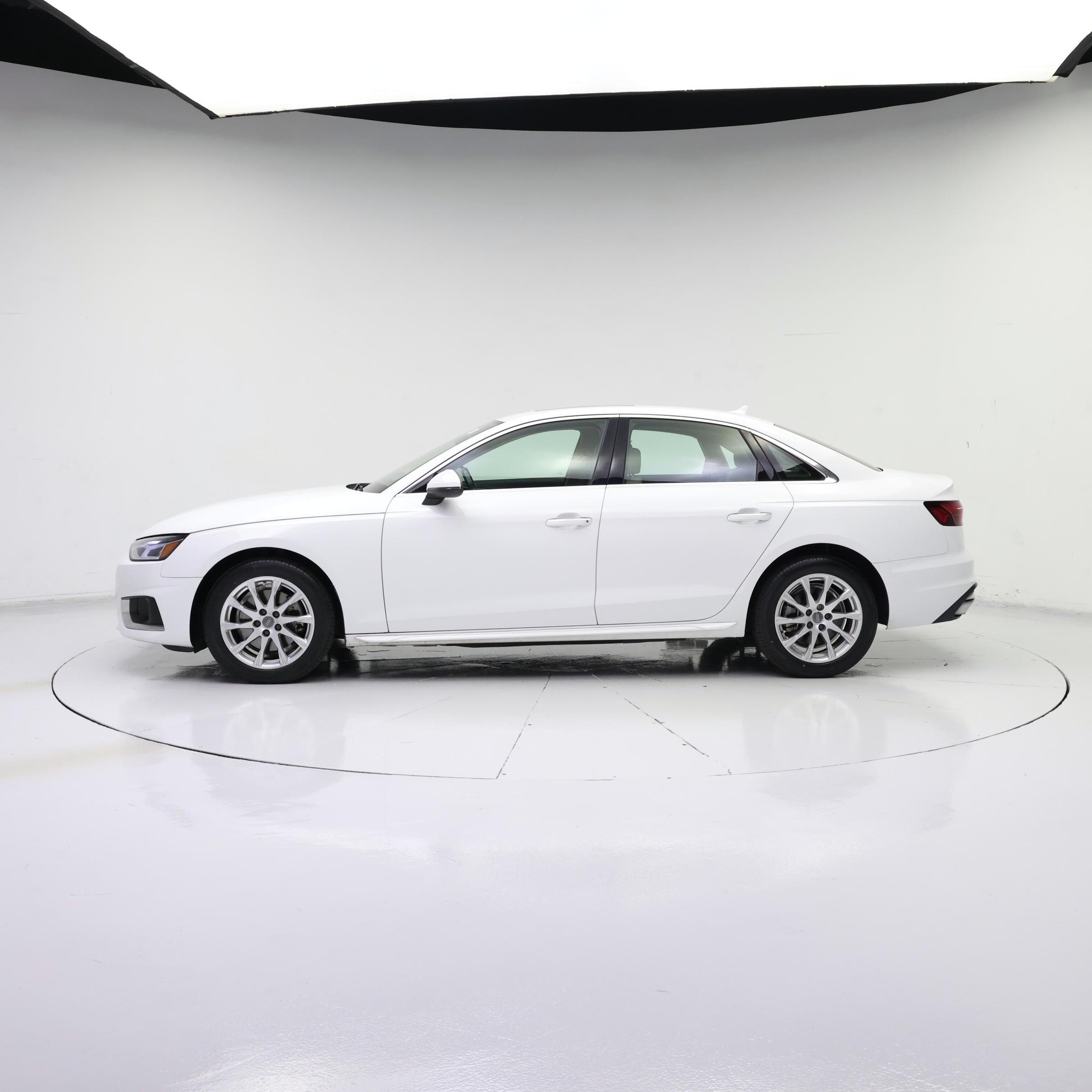 Thumbnail: 2020 Audi A4 - 3