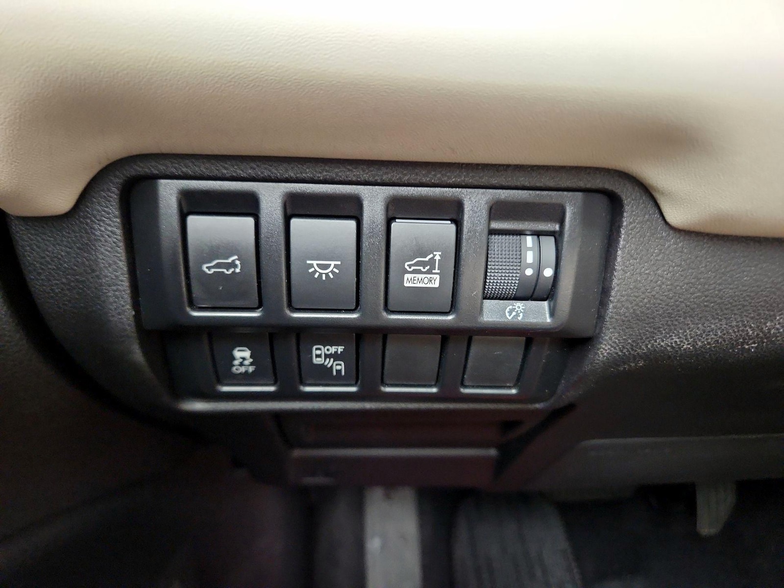 2021 Subaru Ascent Touring - Photo 14