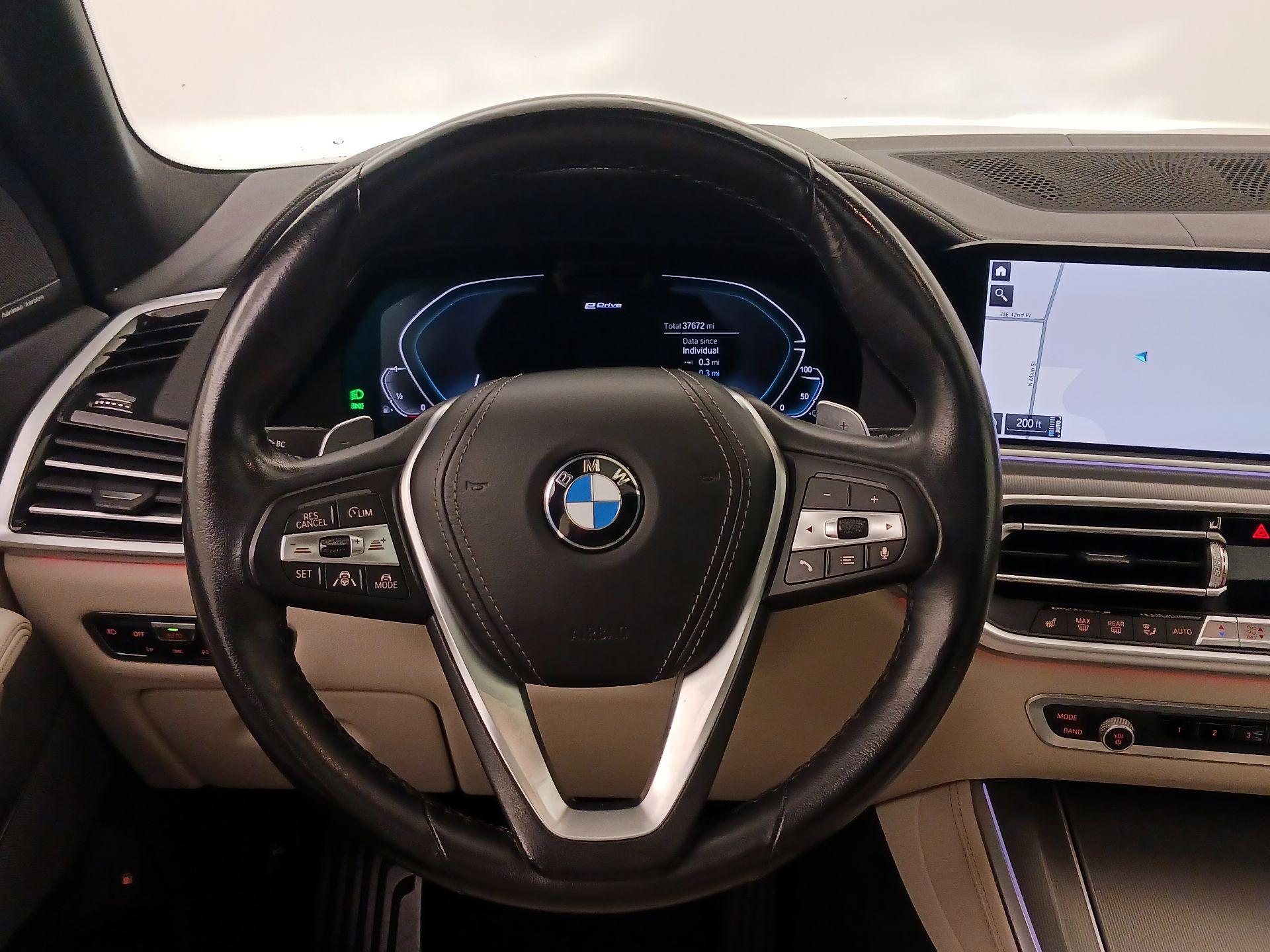 Thumbnail: 2021 BMW X5 - 10