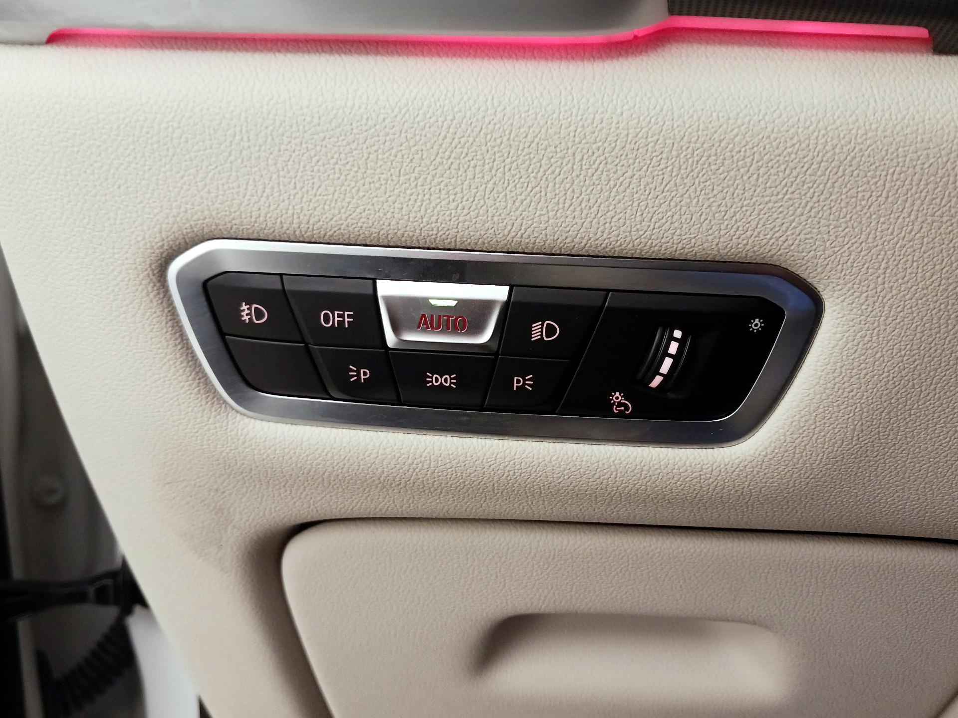 Thumbnail: 2021 BMW X5 - 13