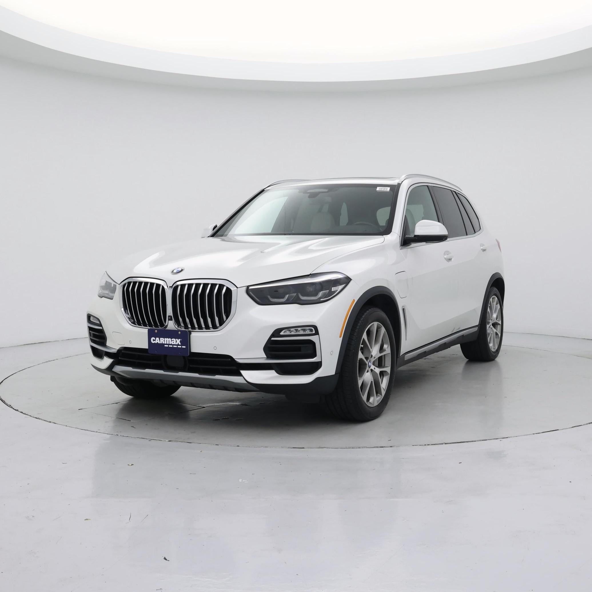 Thumbnail: 2021 BMW X5 - 4
