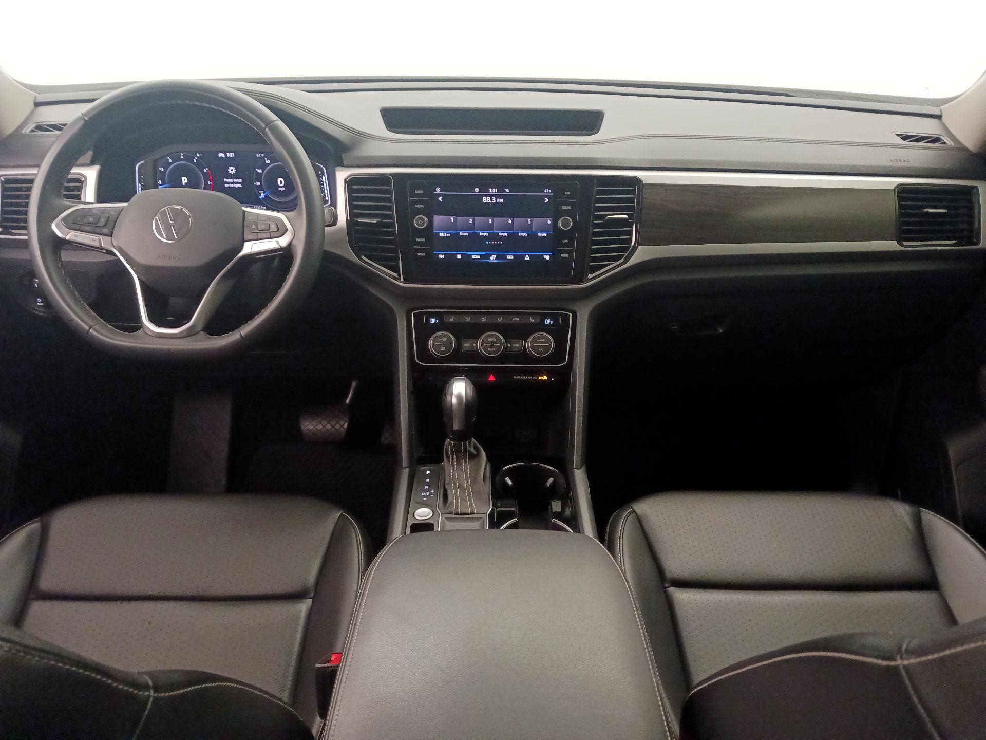 Thumbnail: 2022 Volkswagen Atlas - 9