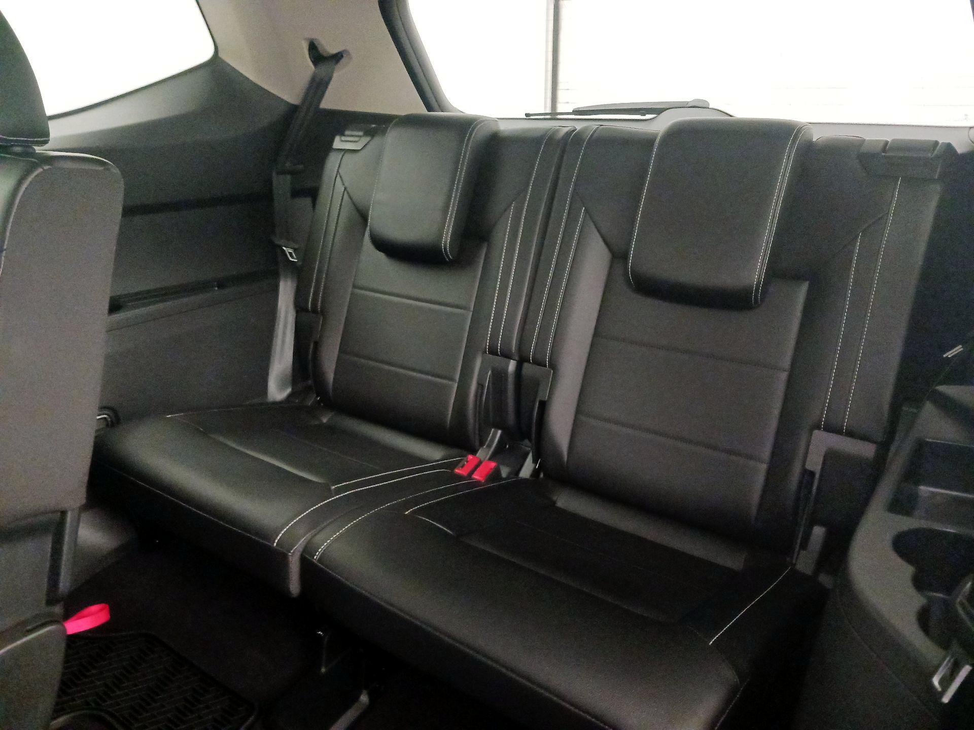 Thumbnail: 2022 Volkswagen Atlas - 20