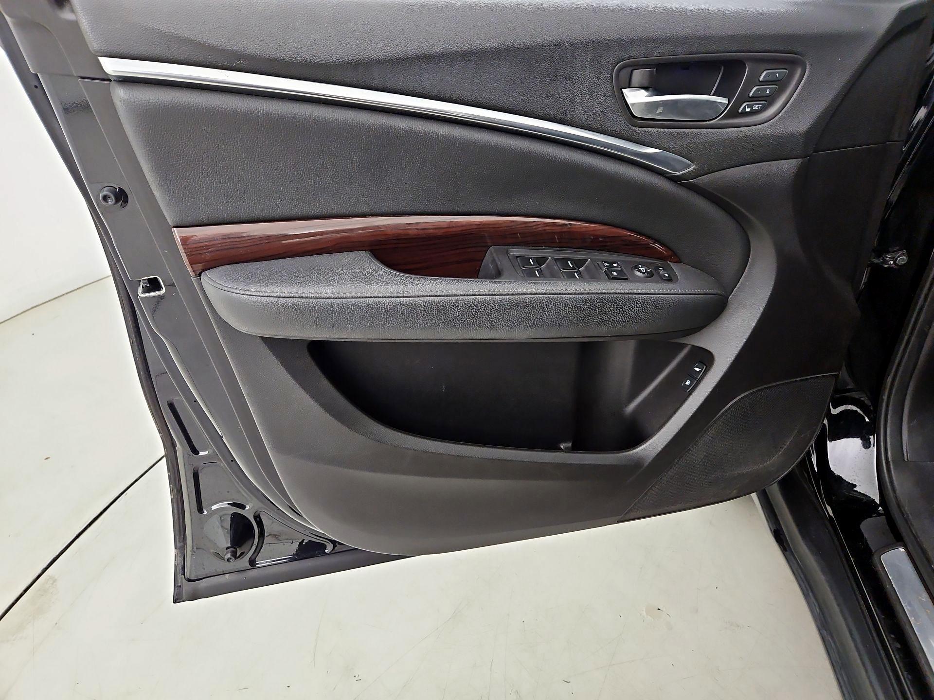 Thumbnail: 2016 Acura MDX - 12