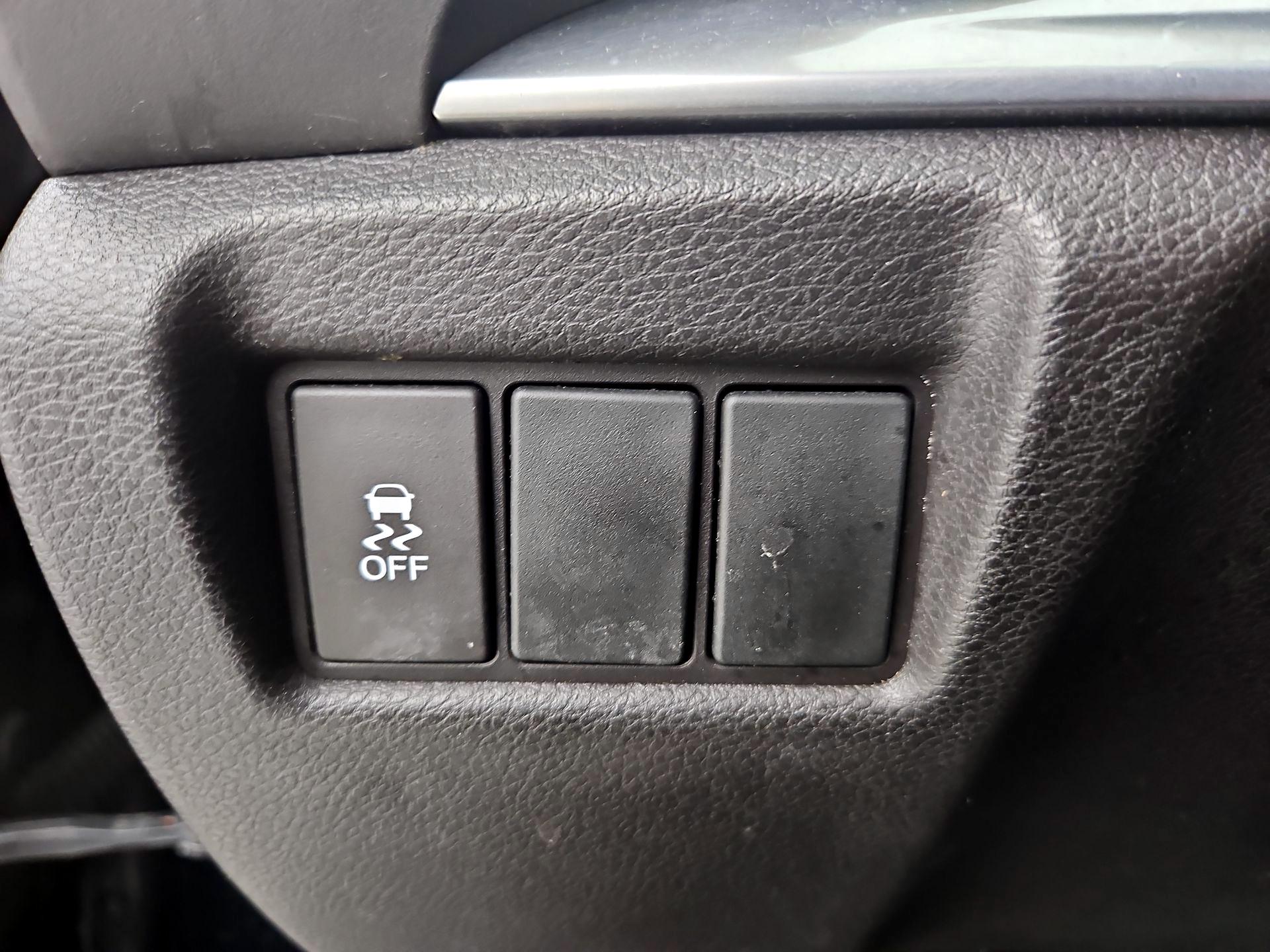 Thumbnail: 2016 Acura MDX - 13