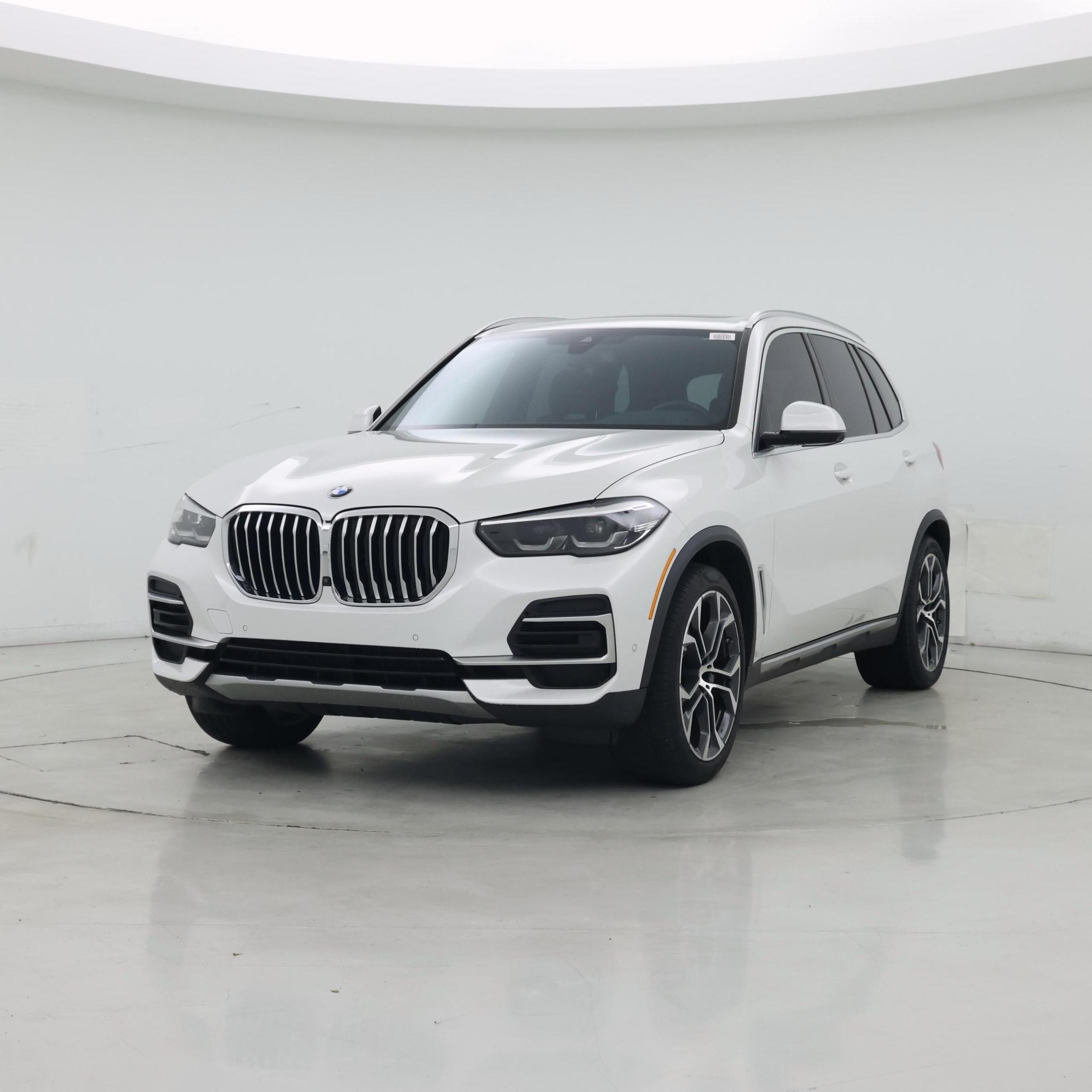 Thumbnail: 2023 BMW X5 - 4