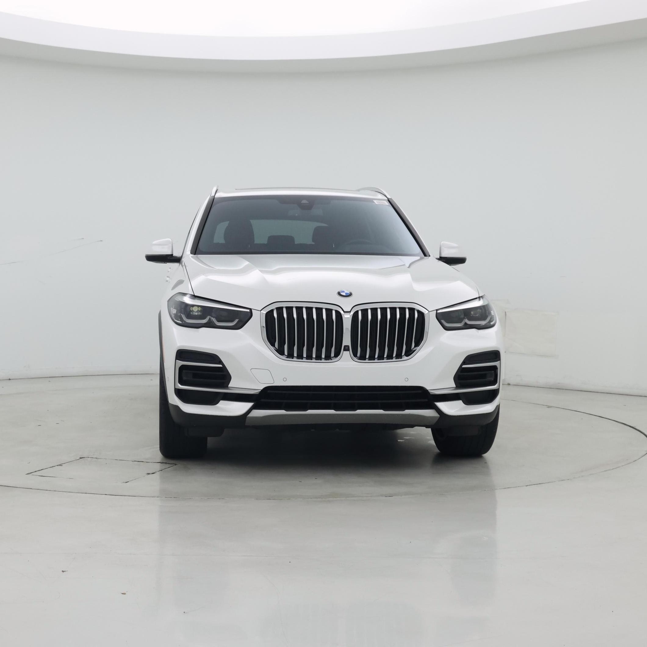 Thumbnail: 2023 BMW X5 - 5
