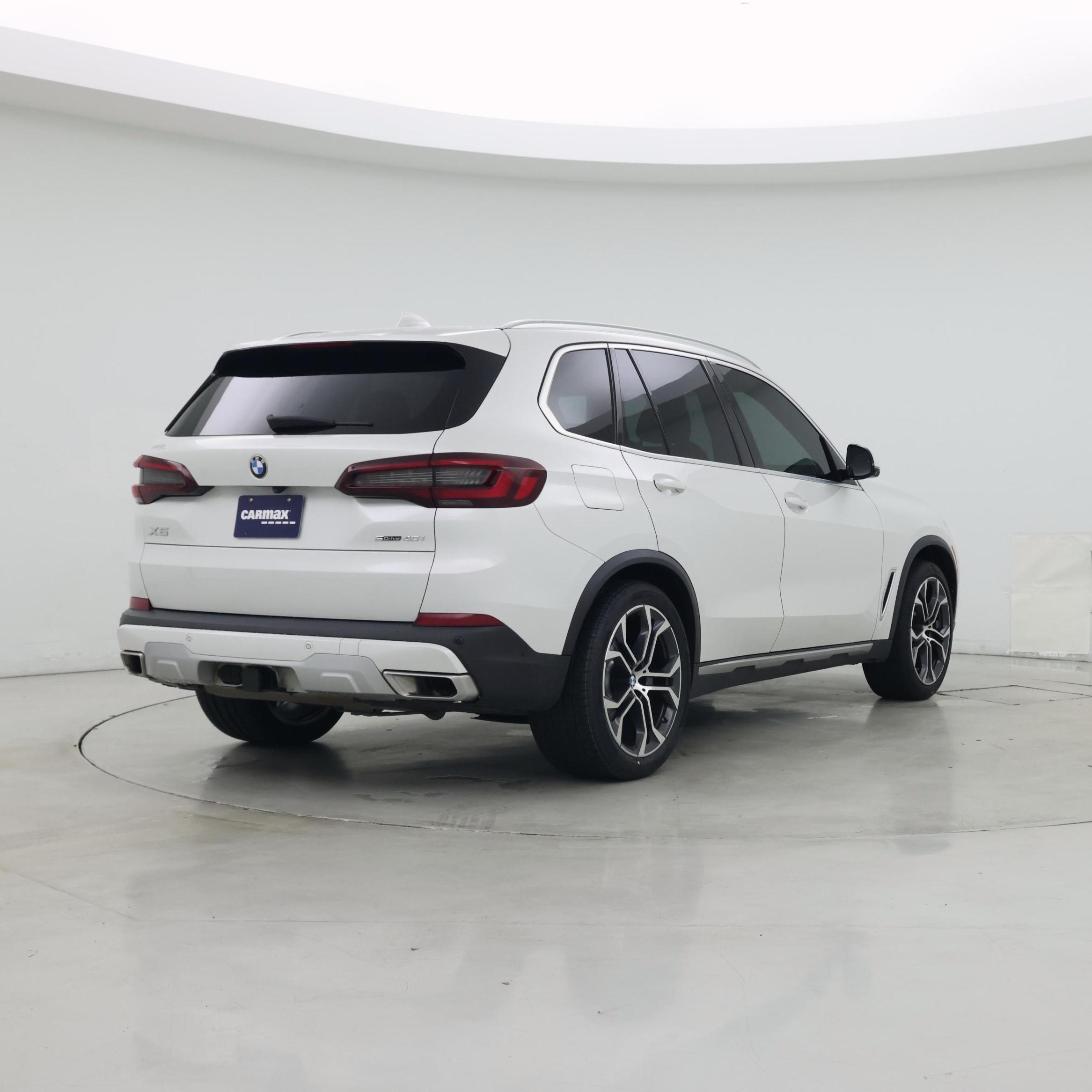Thumbnail: 2023 BMW X5 - 8