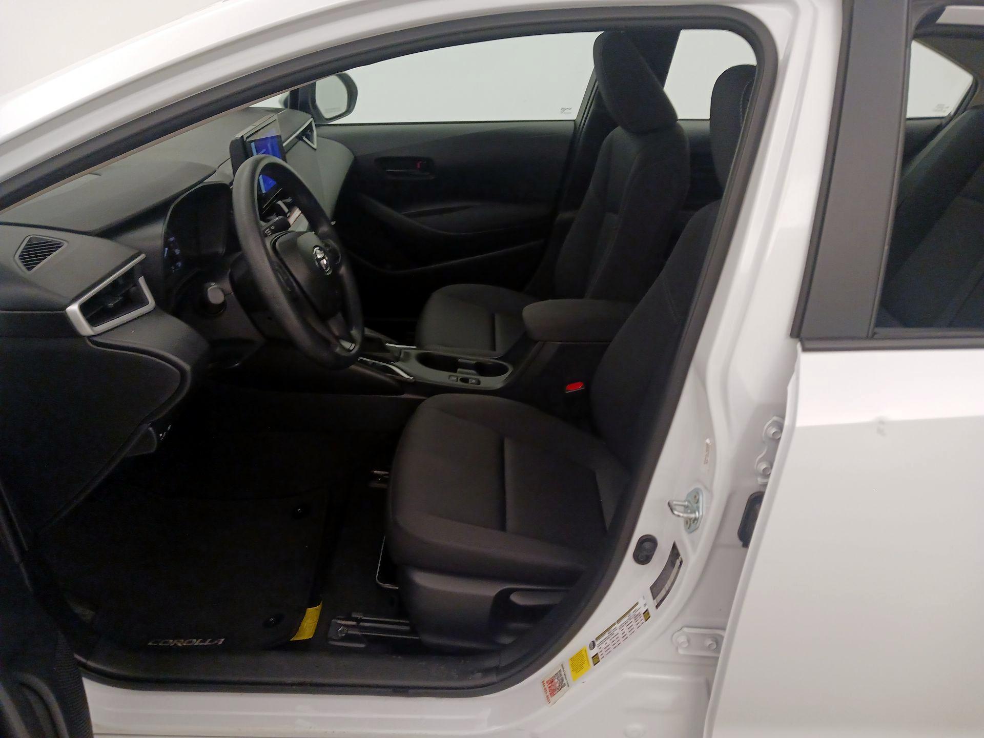 Thumbnail: 2025 Toyota Corolla - 11