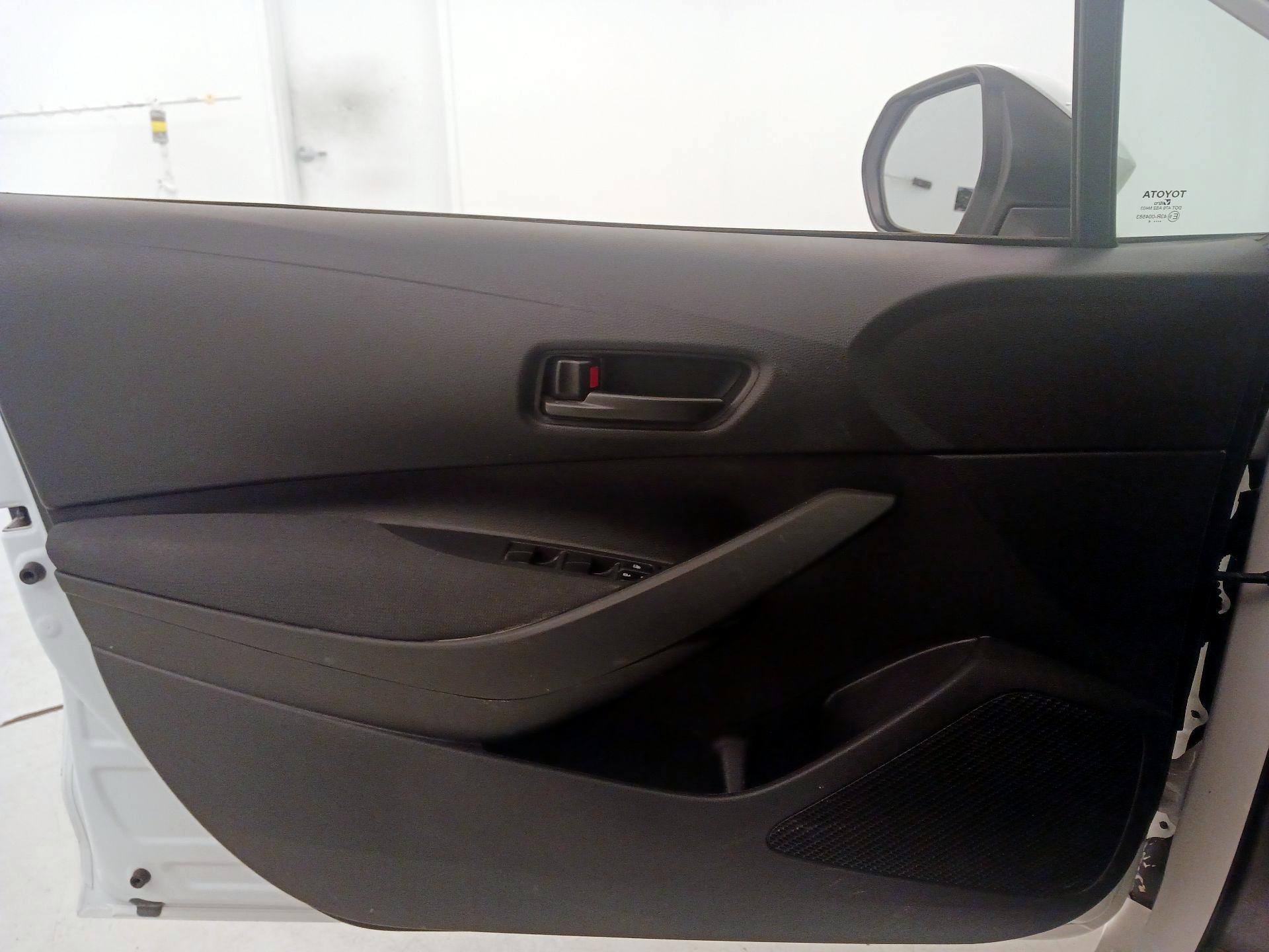 Thumbnail: 2024 Toyota Corolla - 12