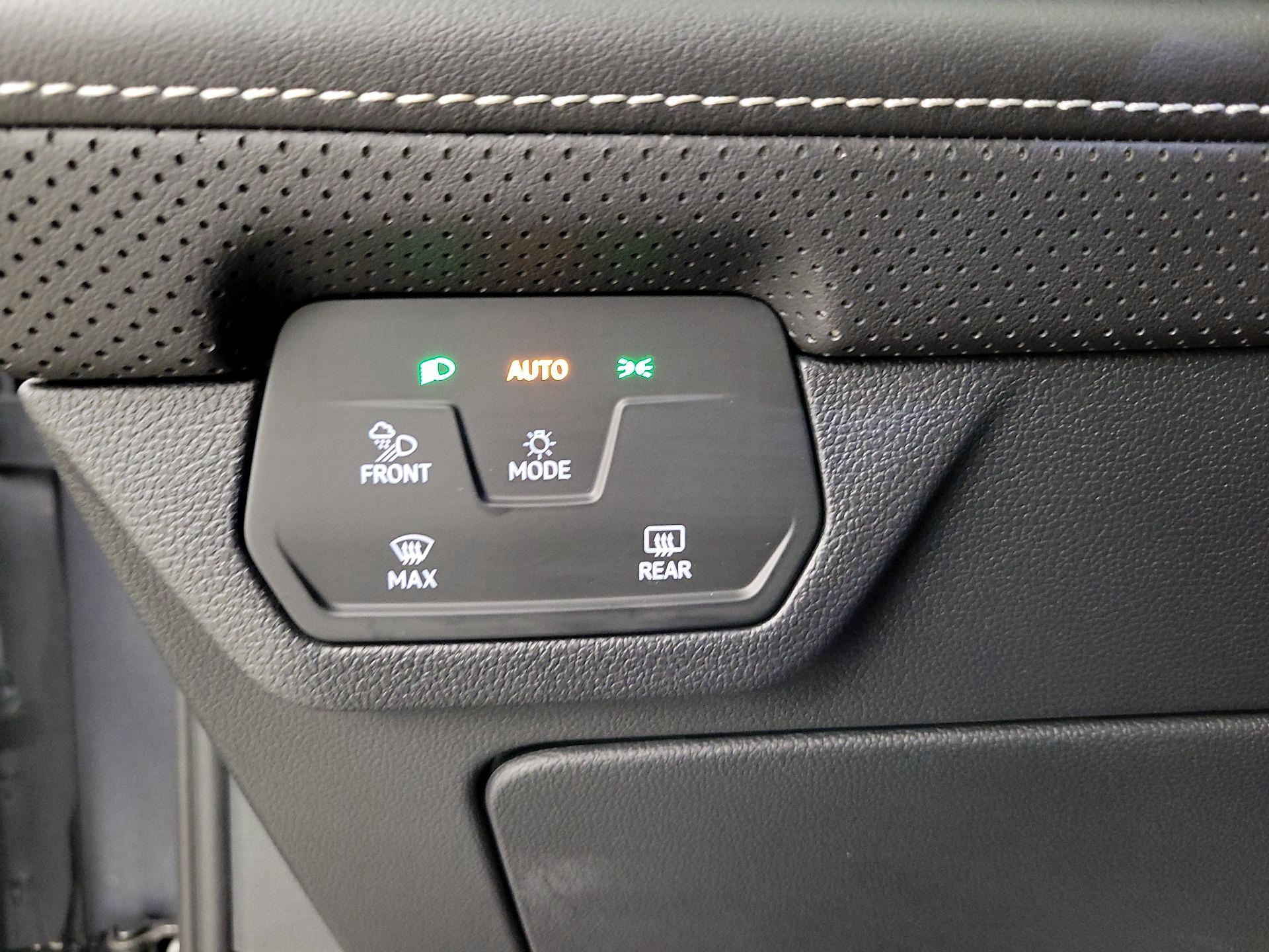 Thumbnail: 2025 Volkswagen Atlas - 13