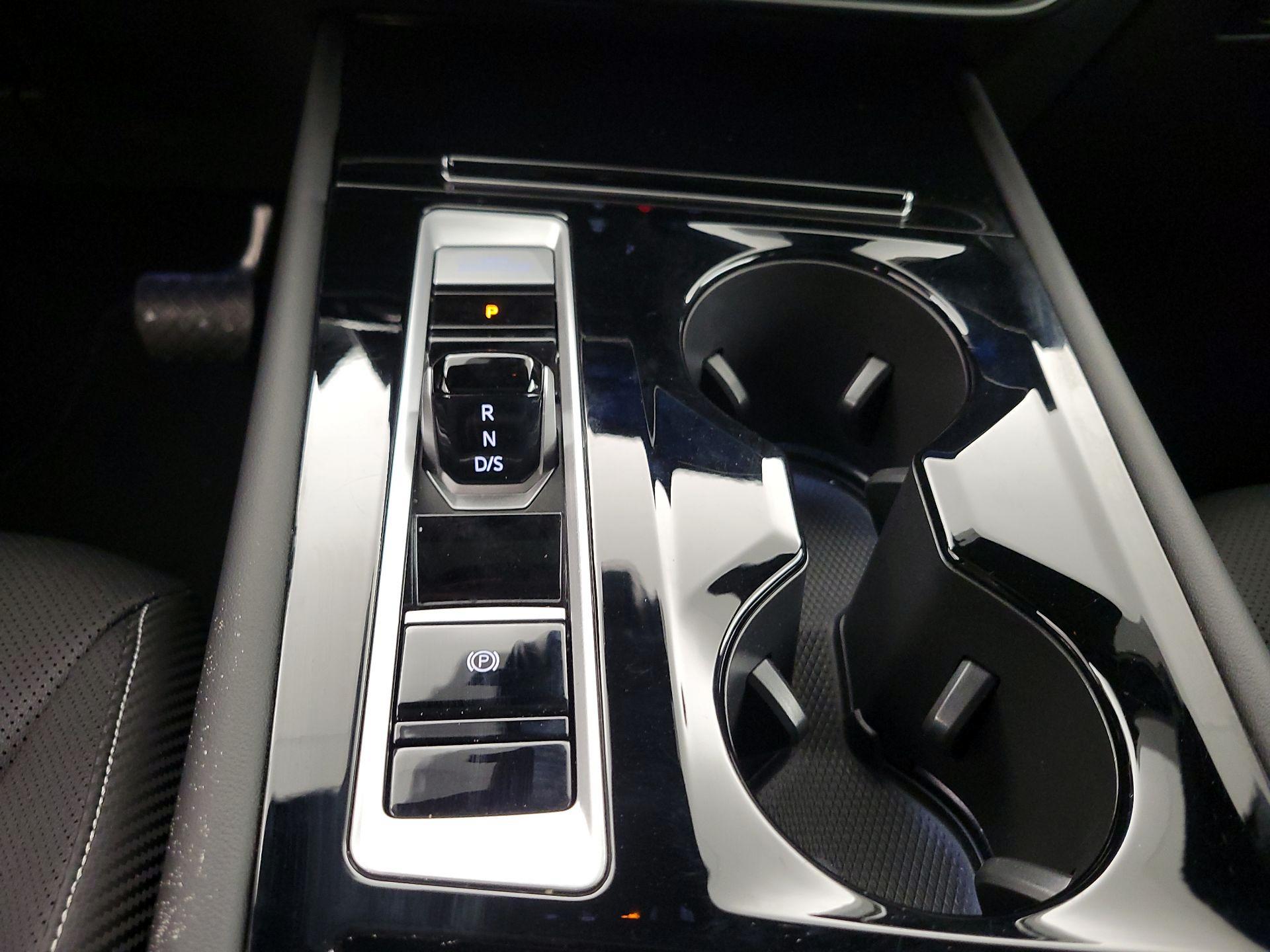 Thumbnail: 2025 Volkswagen Atlas - 17