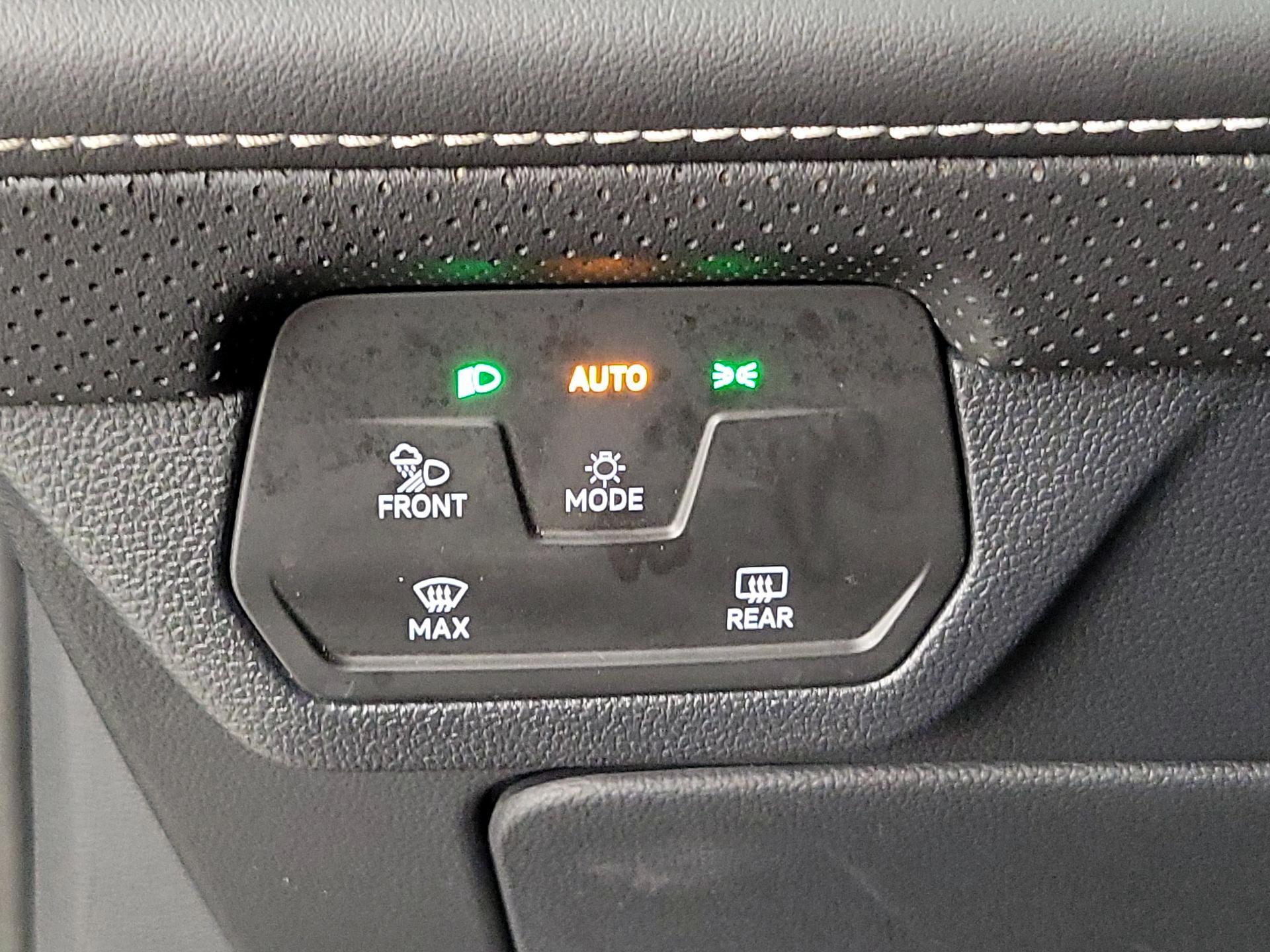 Thumbnail: 2024 Volkswagen Atlas - 13