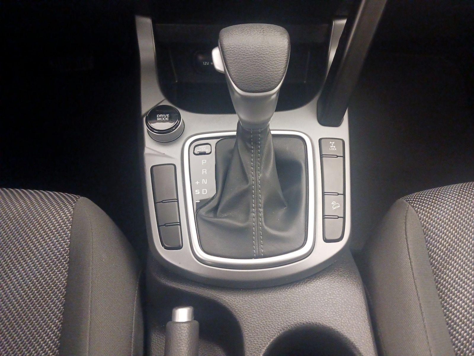 2024 Kia Seltos LX - Photo 18