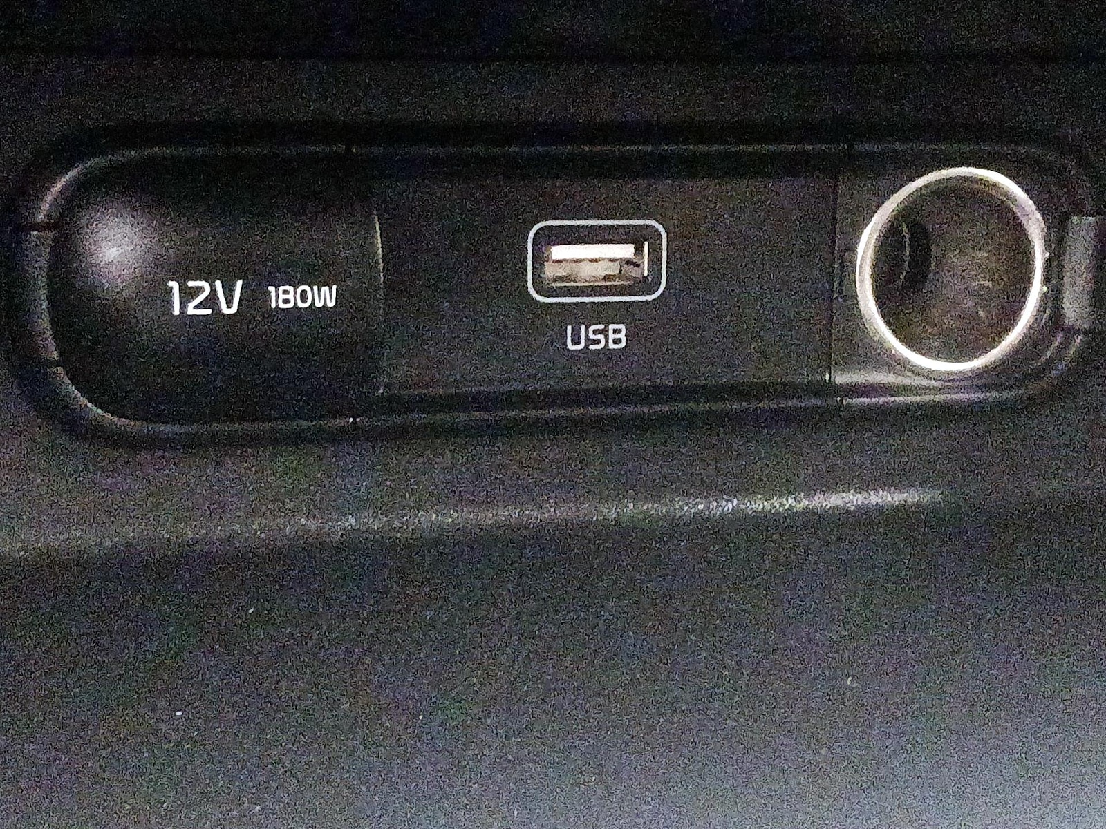 2024 Kia Seltos LX - Photo 19