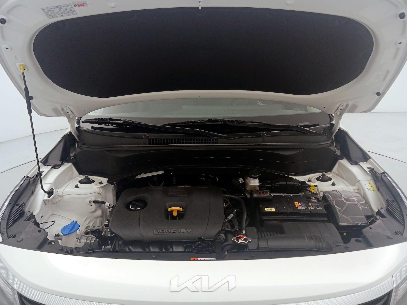2024 Kia Seltos LX - Photo 22