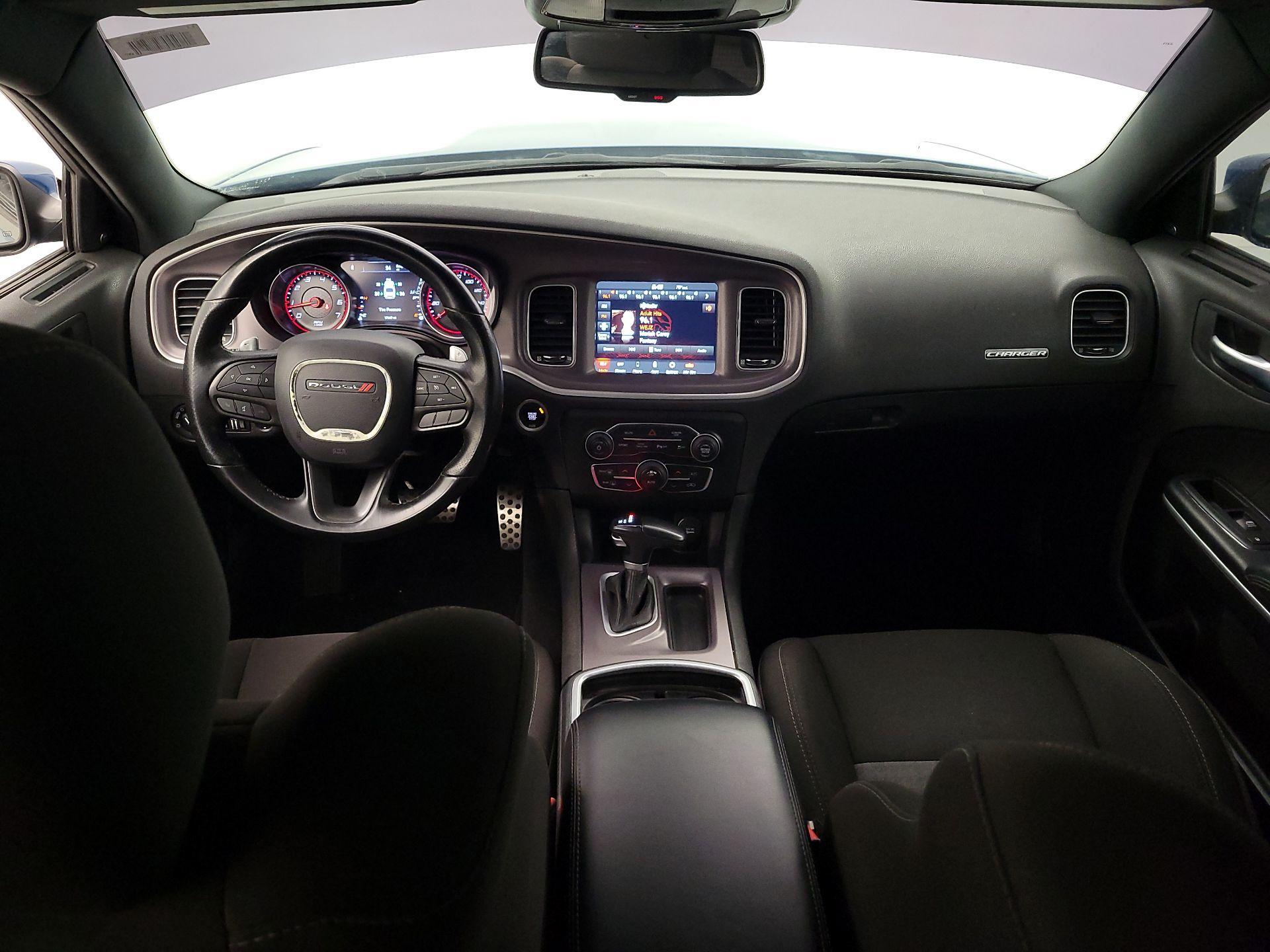 Thumbnail: 2022 Dodge Charger - 9