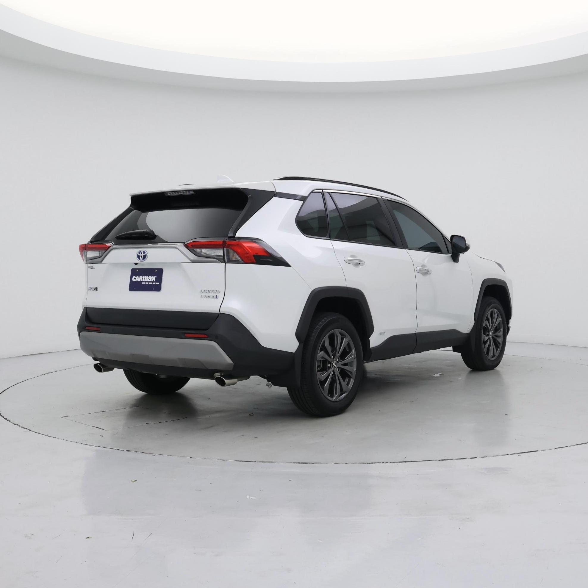 Thumbnail: 2024 Toyota RAV4 - 8