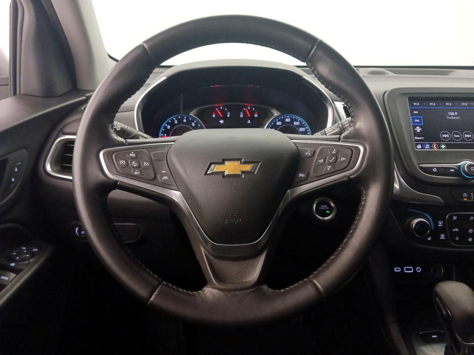 Thumbnail: 2022 Chevrolet Equinox - 10