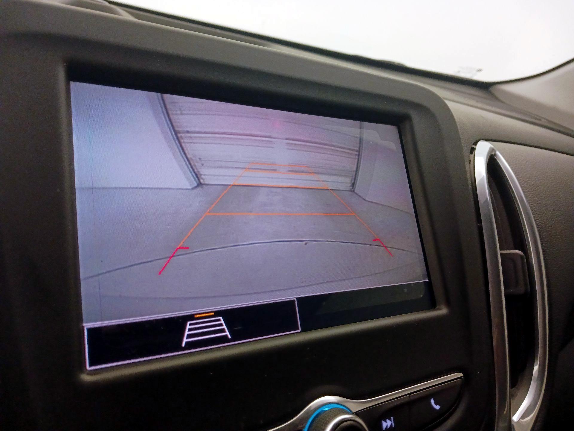 Thumbnail: 2022 Chevrolet Equinox - 14