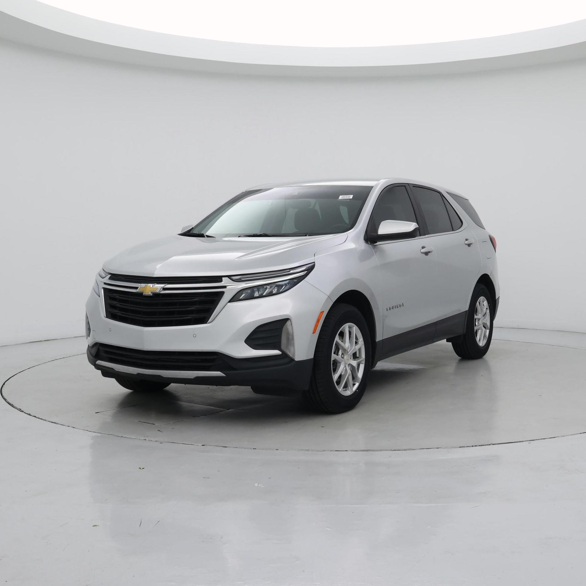 Thumbnail: 2022 Chevrolet Equinox - 4