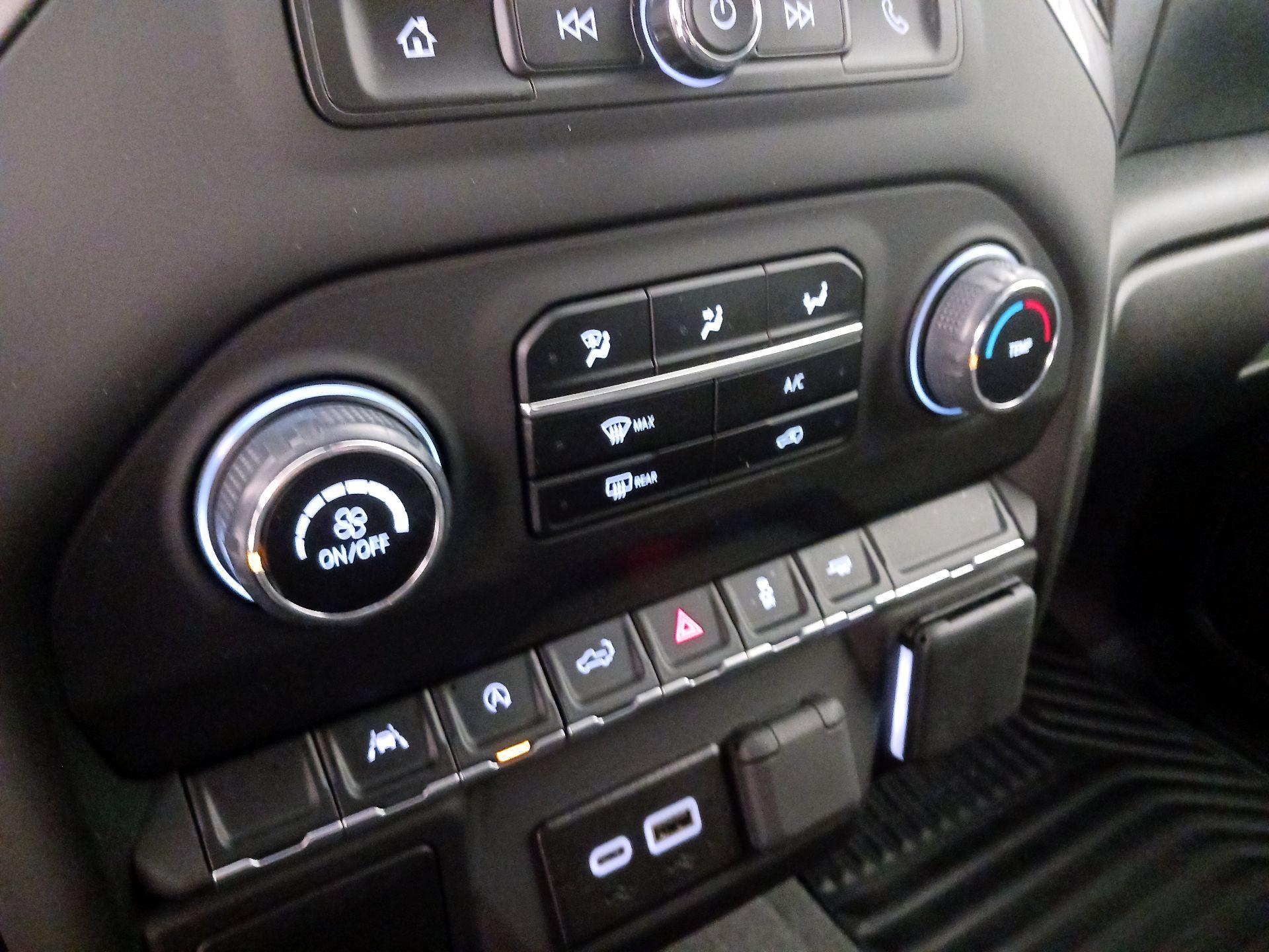 Thumbnail: 2025 Chevrolet Silverado 1500 - 16