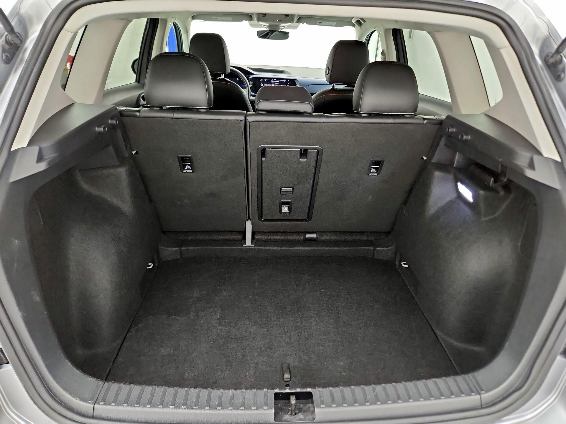 Thumbnail: 2024 Volkswagen Taos - 19