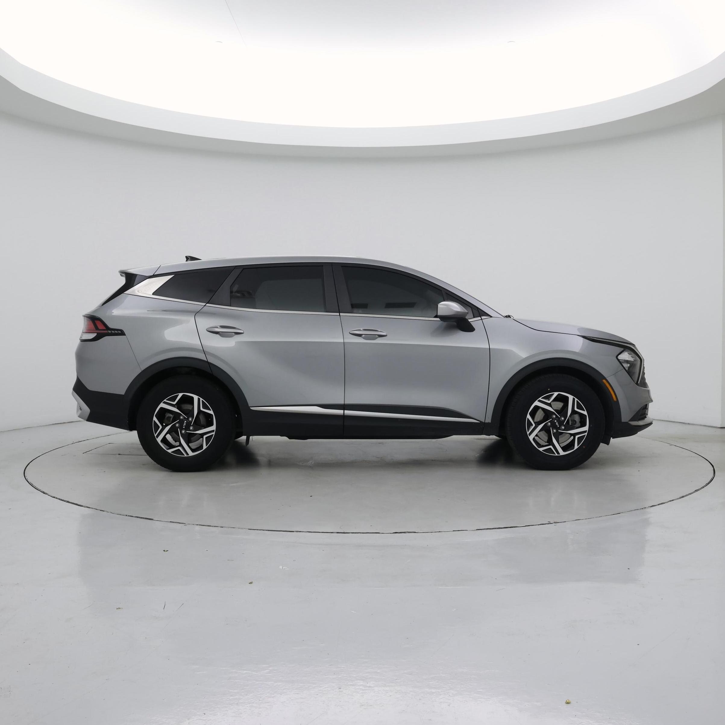 Thumbnail: 2023 Kia Sportage - 7